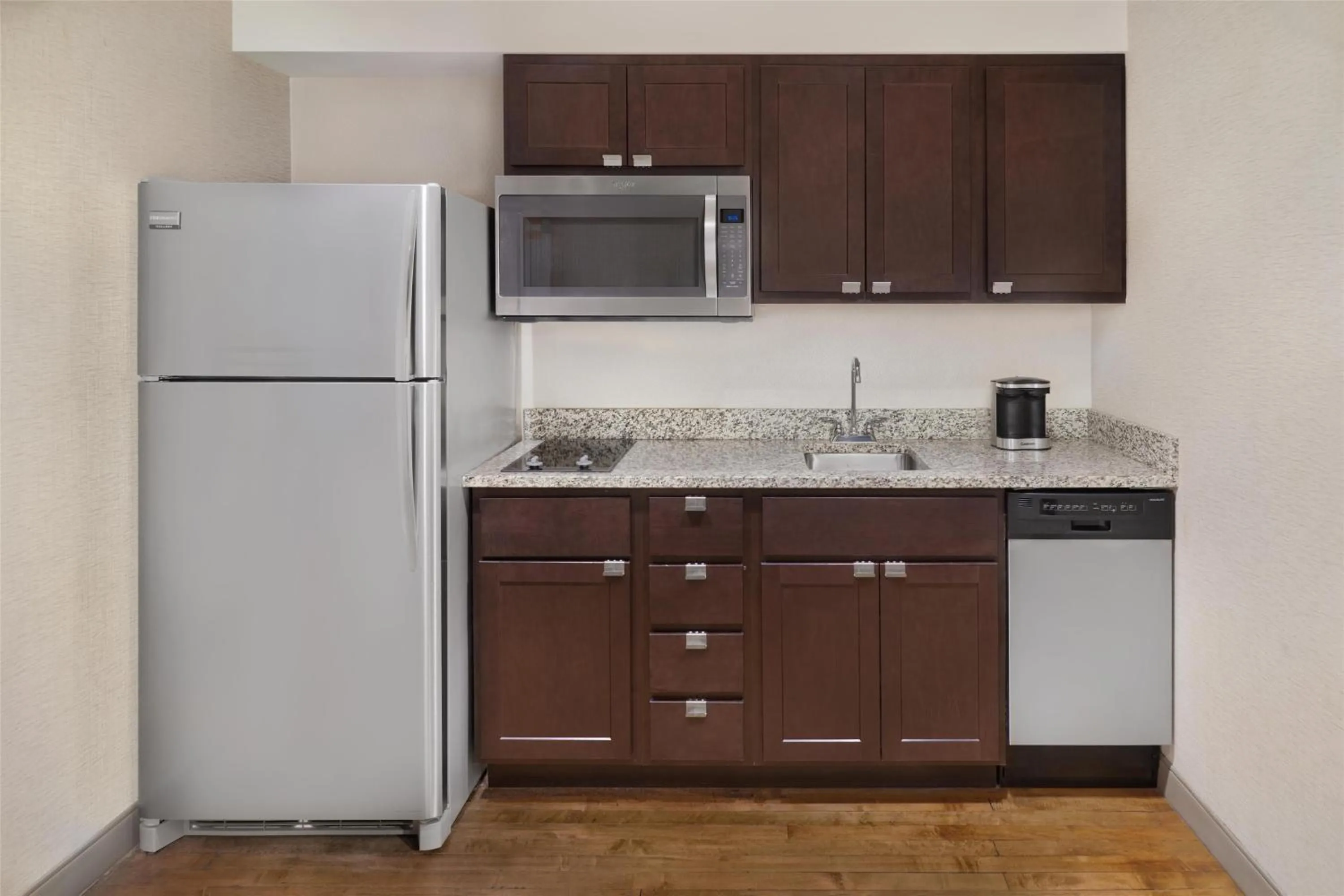 Kitchen or kitchenette in Homewood Suites by Hilton Grand Rapids Downtown