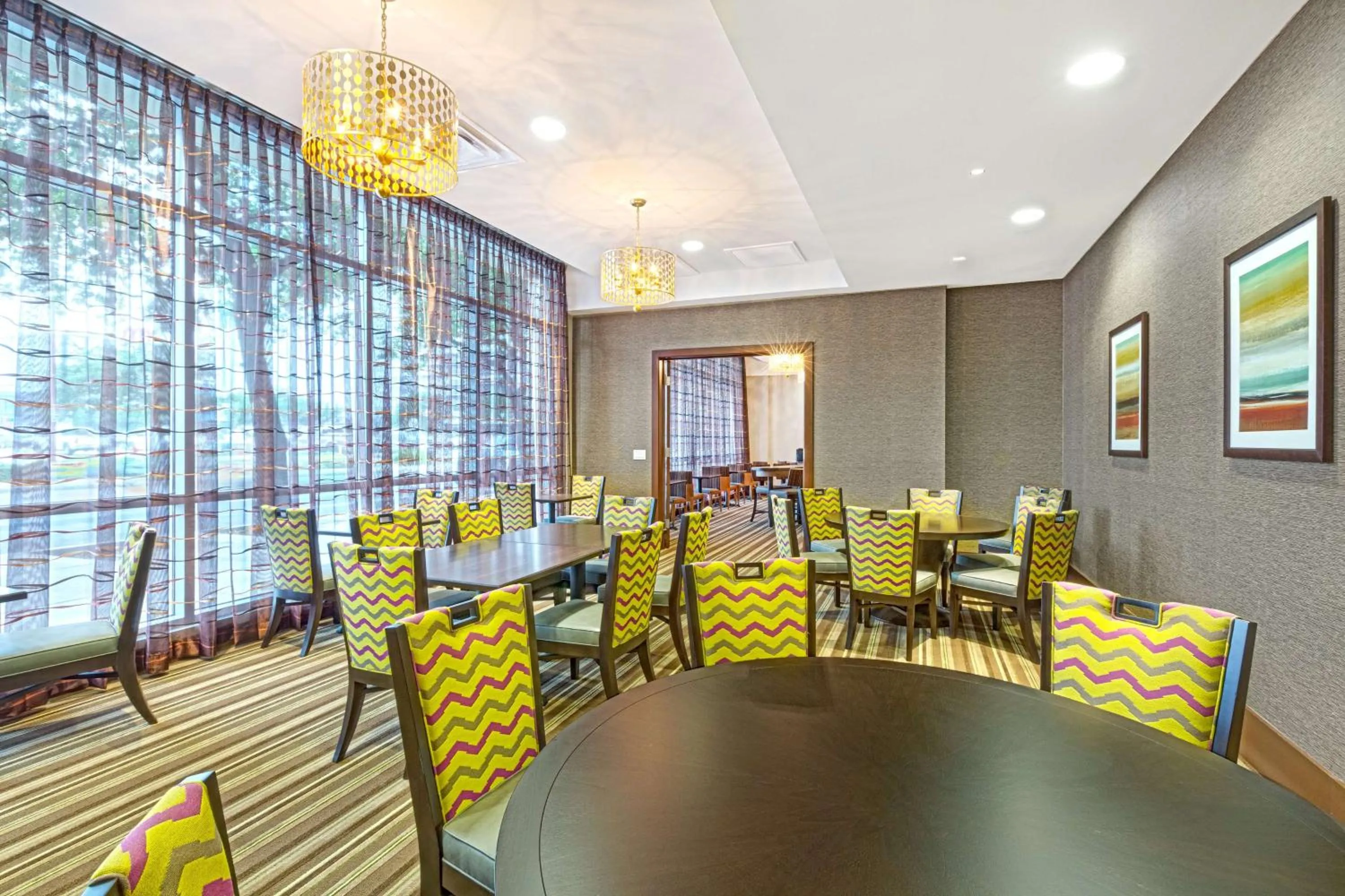 Restaurant/places to eat in Homewood Suites by Hilton Houston Downtown