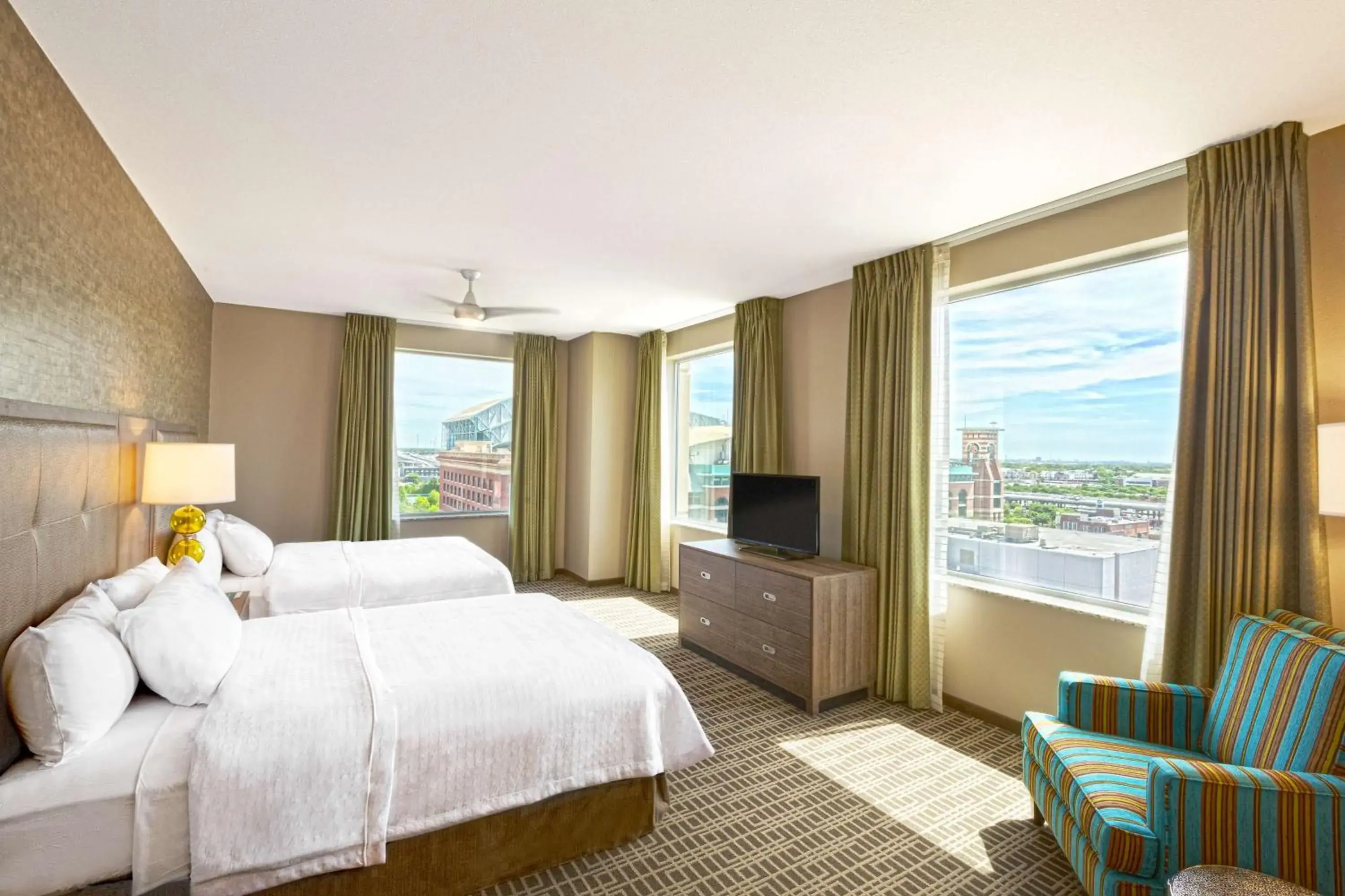 Bed in Homewood Suites by Hilton Houston Downtown Bed in Homewood Suites by Hilton Houston Downtown