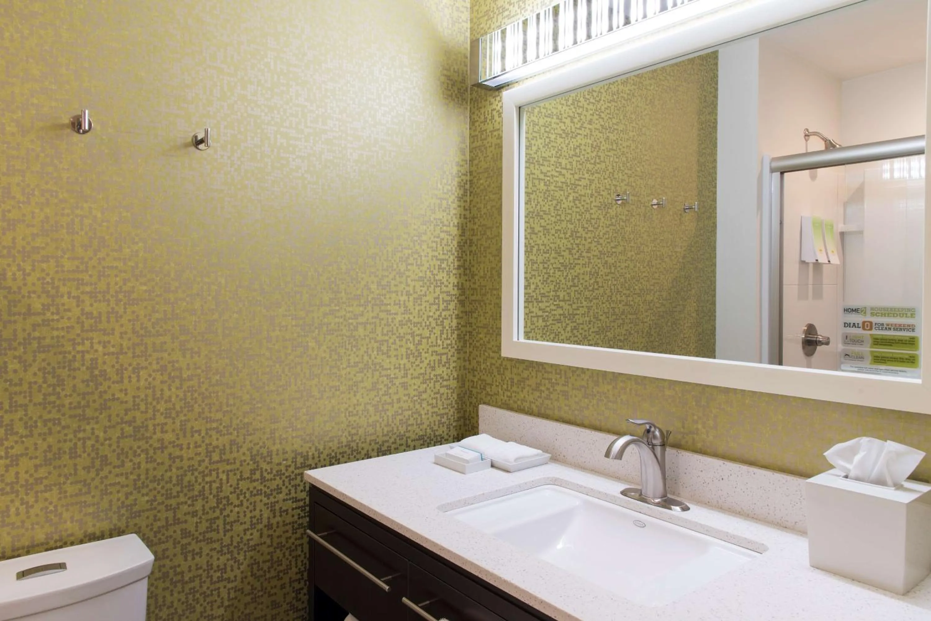 Bathroom, Bed in Home2 Suites by Hilton Indianapolis Downtown