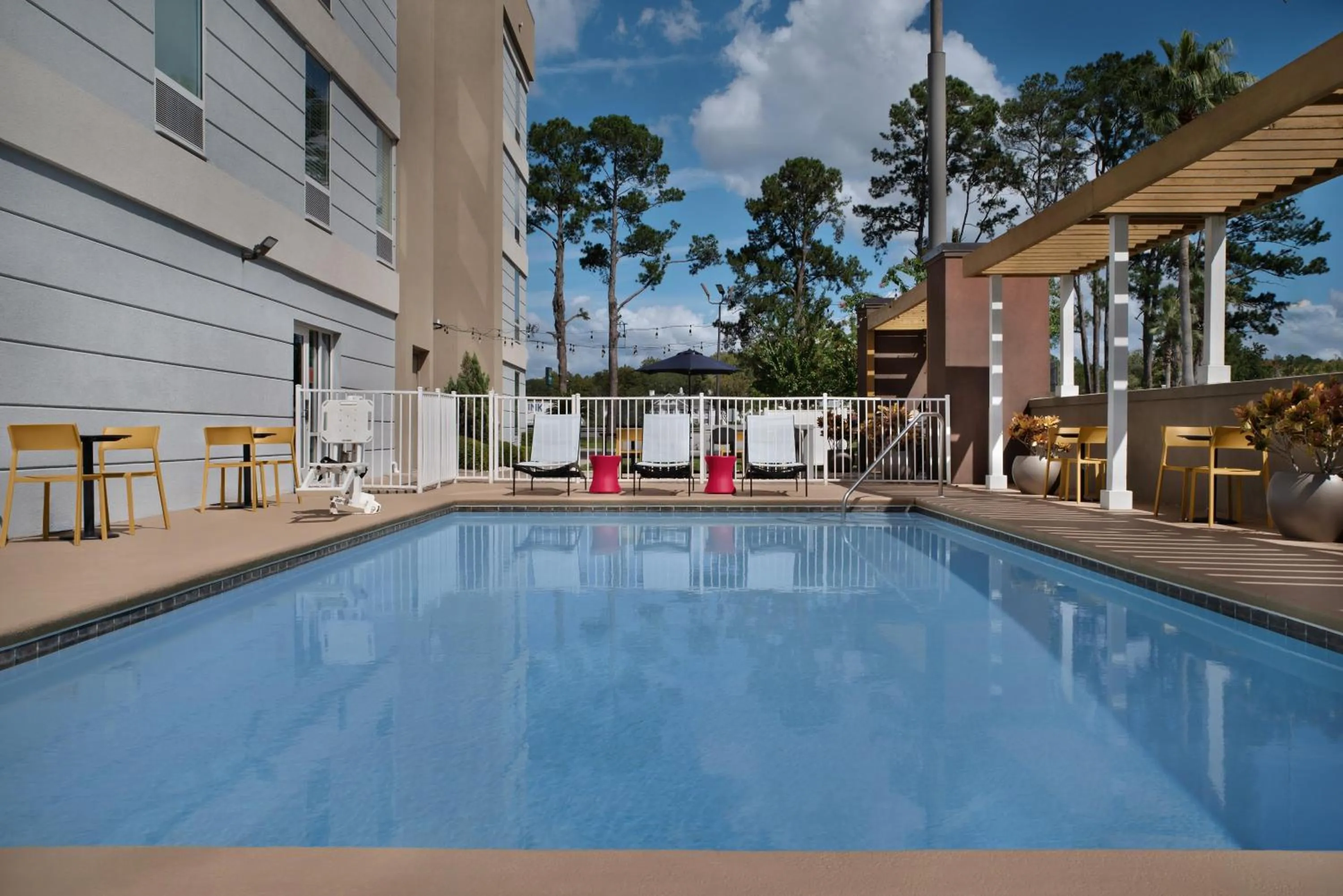 Pool view in Home2 Suites by Hilton Lake City