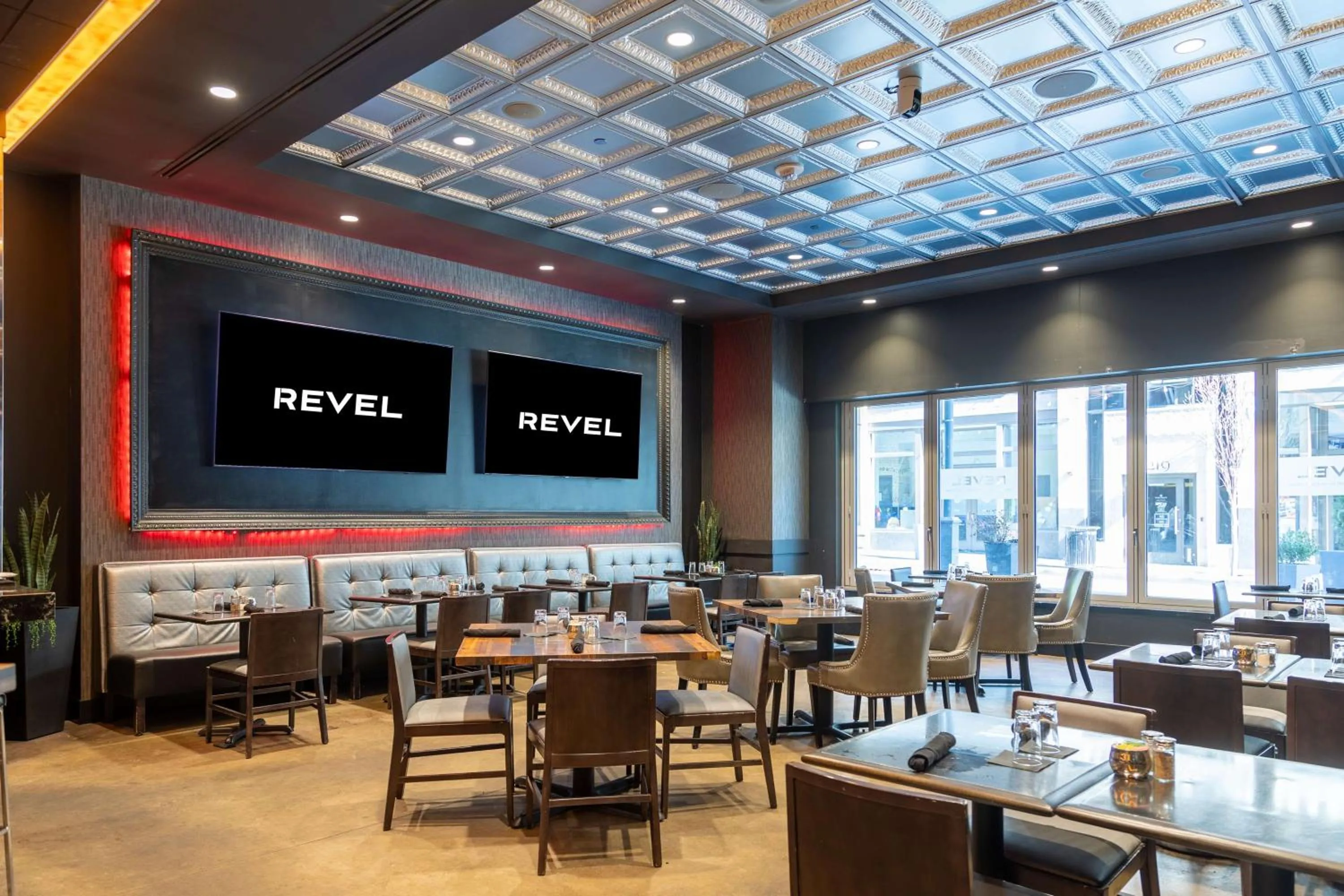 Restaurant/places to eat in Hilton Garden Inn Pittsburgh Downtown