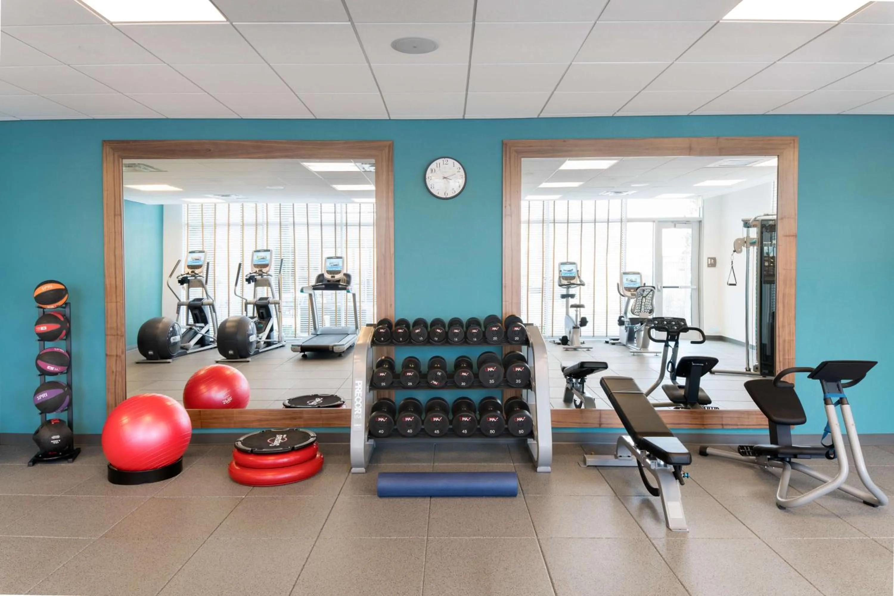 Fitness centre/facilities in Homewood Suites by Hilton Aliso Viejo Laguna Beach