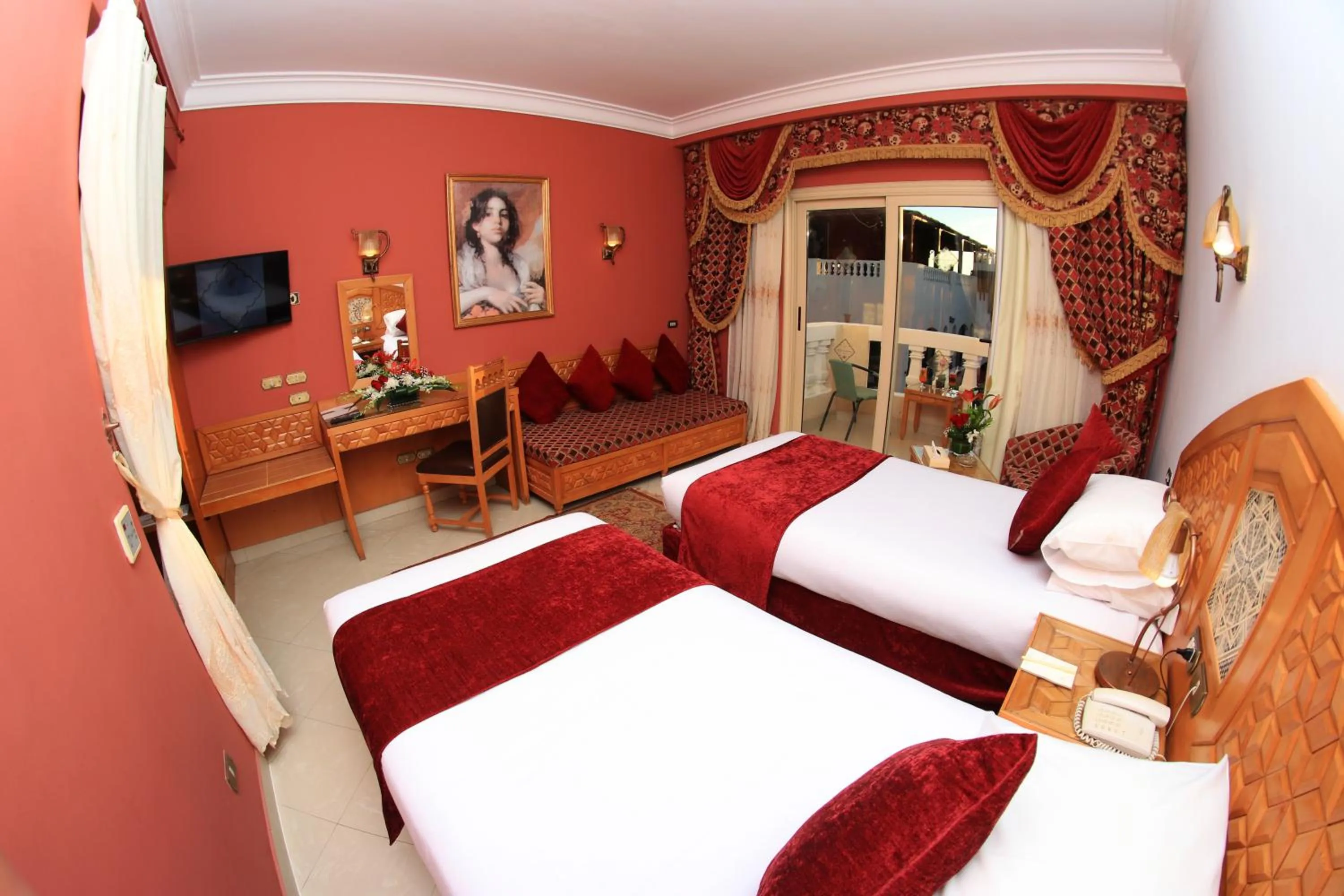 Bed in Oriental Rivoli Hotel & Spa
