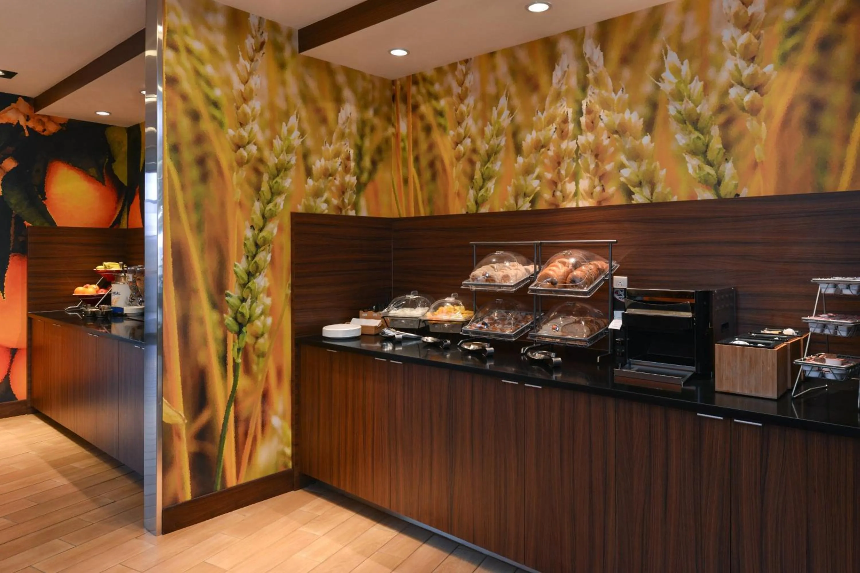 Breakfast in Fairfield Inn & Suites by Marriott Gallup