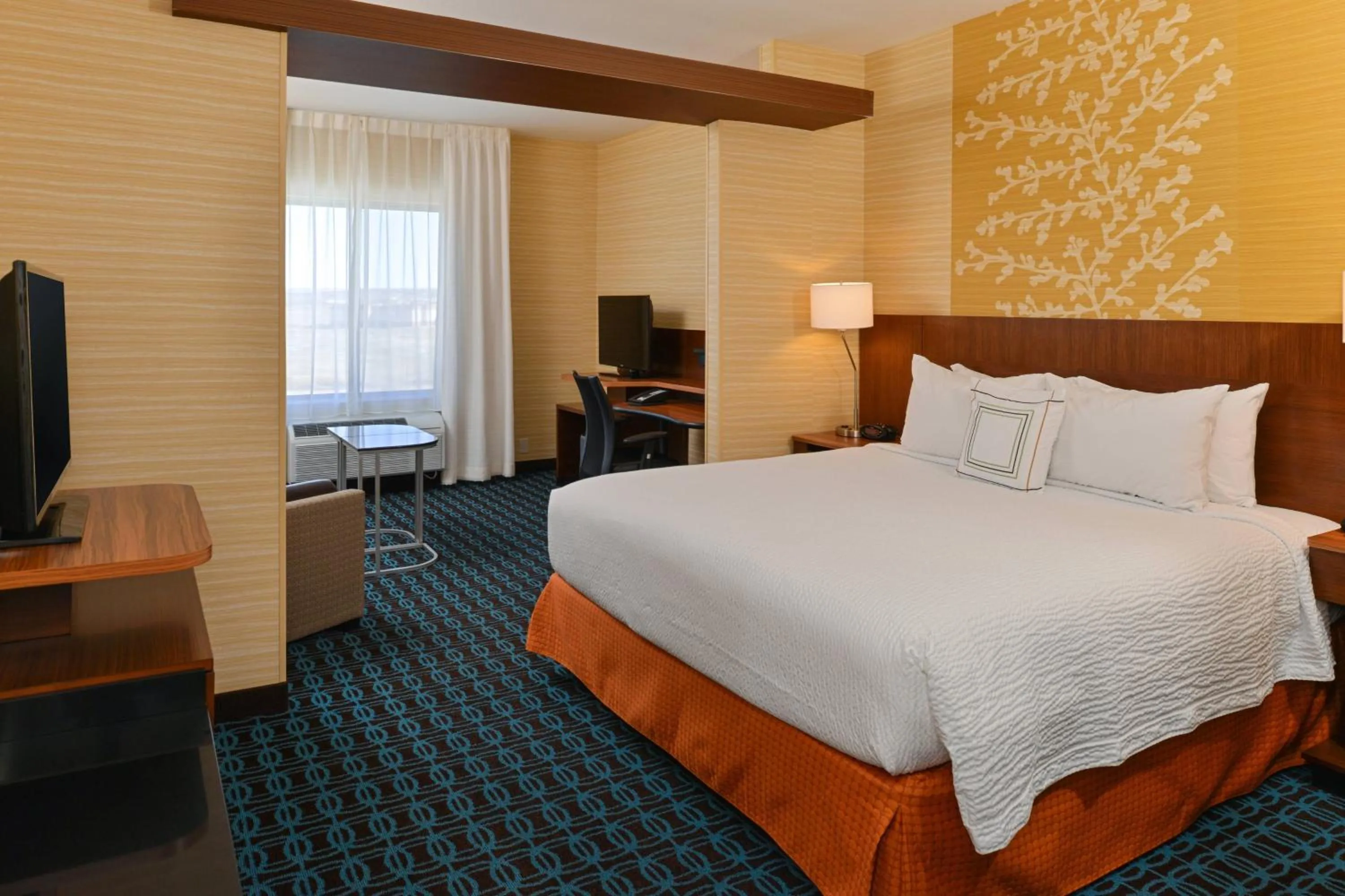 Bedroom, Bed in Fairfield Inn & Suites by Marriott Gallup