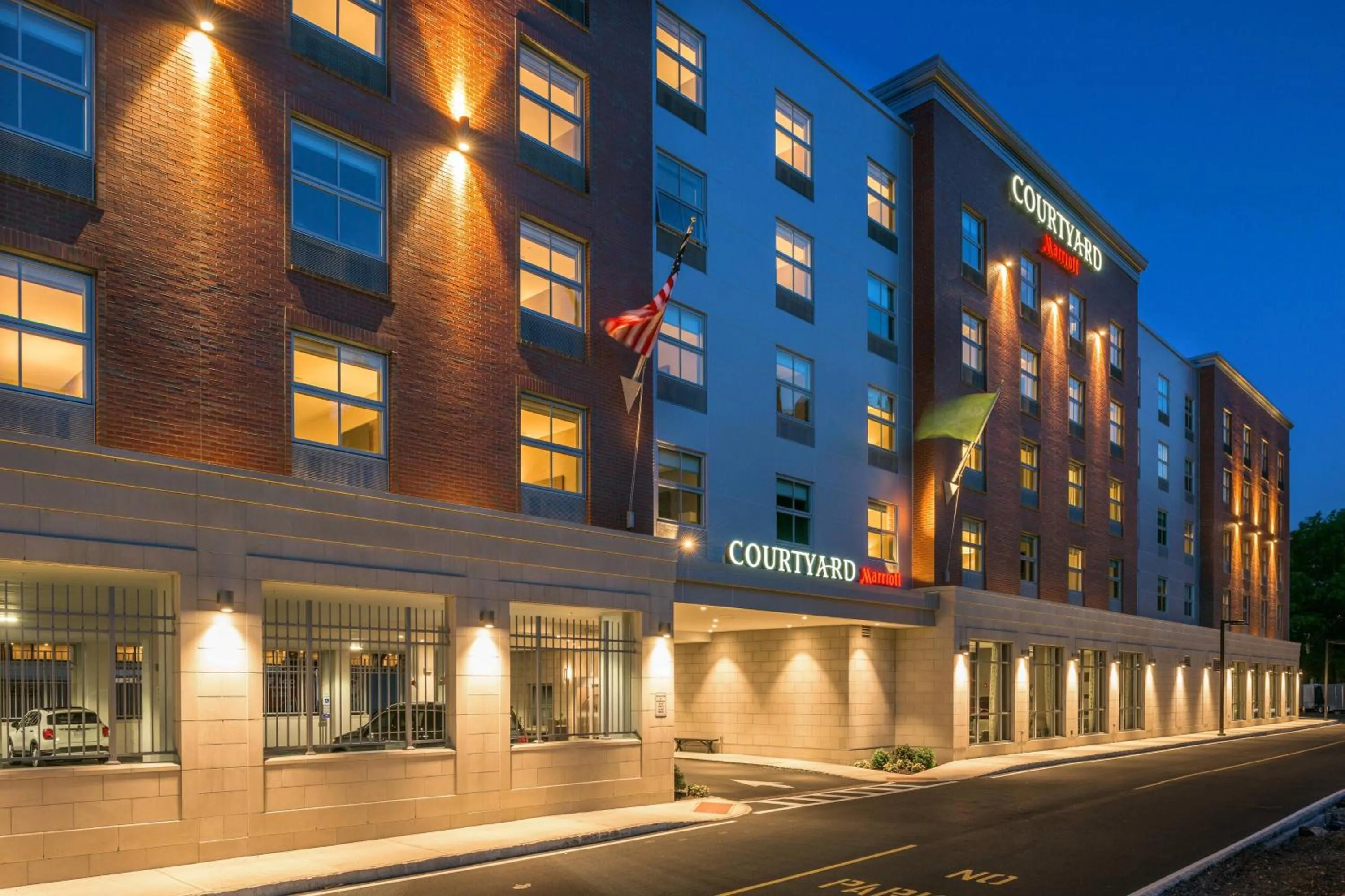 Property building in Courtyard by Marriott Edgewater NYC Area