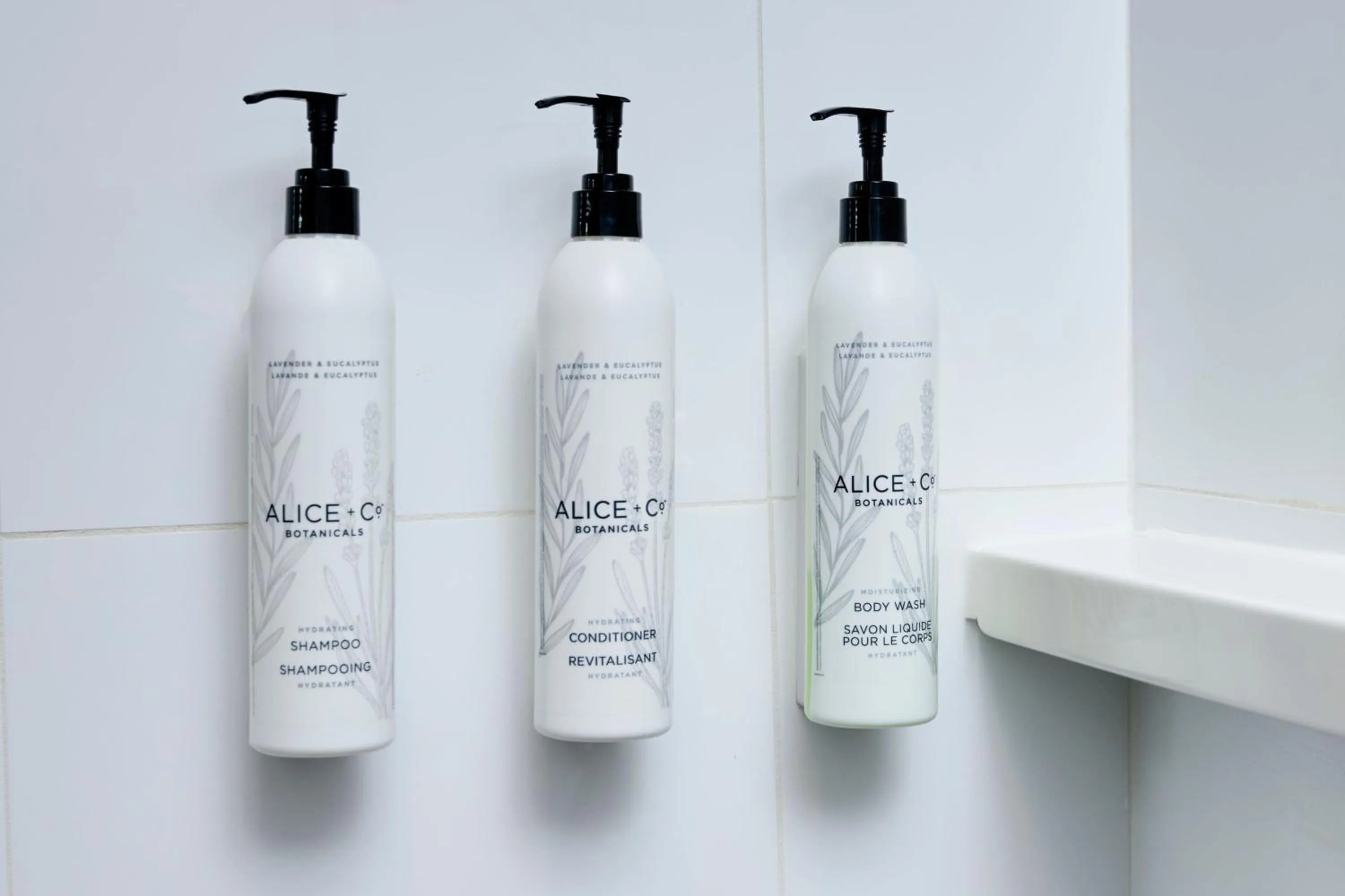 Bathroom in Fairfield Inn & Suites by Marriott Ottawa Kanata