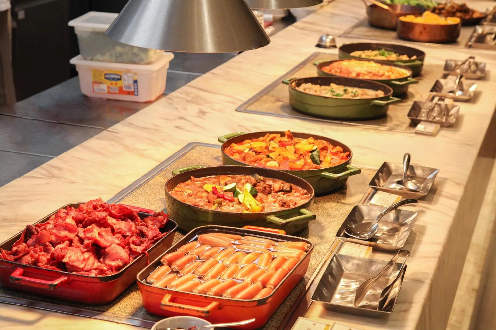 Breakfast in Courtyard by Marriott Taipei