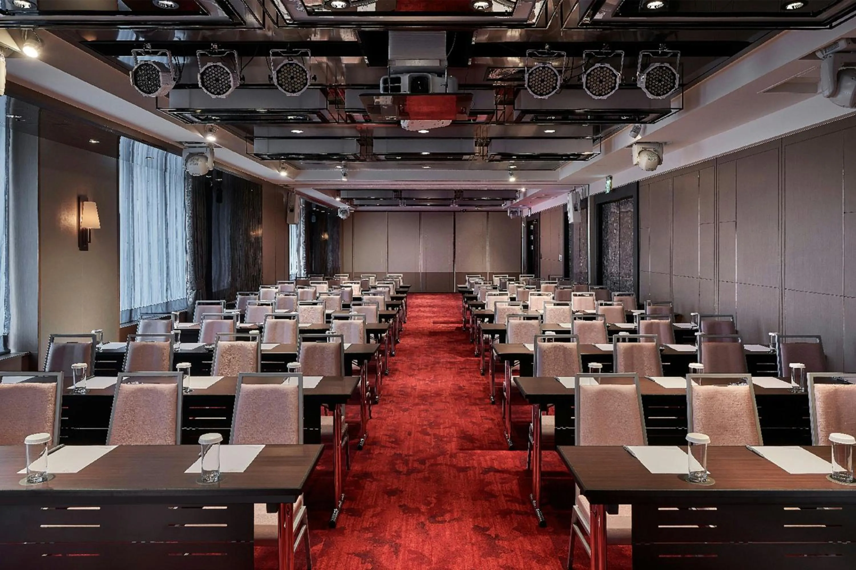 Meeting/conference room in Courtyard by Marriott Taipei