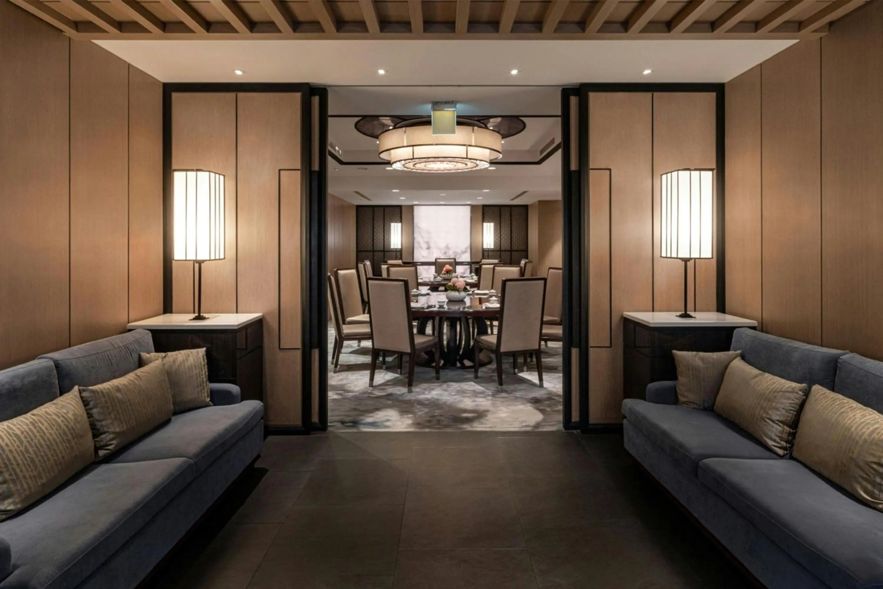 Restaurant/places to eat in Courtyard by Marriott Taipei