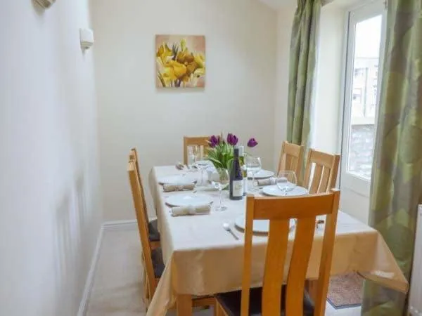 Curlew Cottage, Whitby