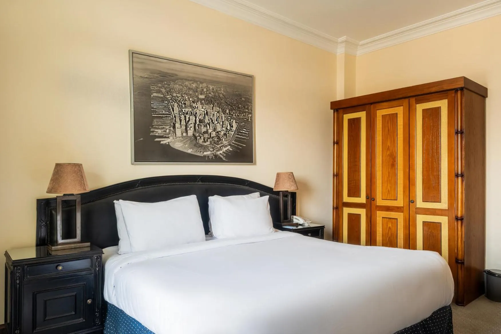 Bed in Om Kolthoom Hotel