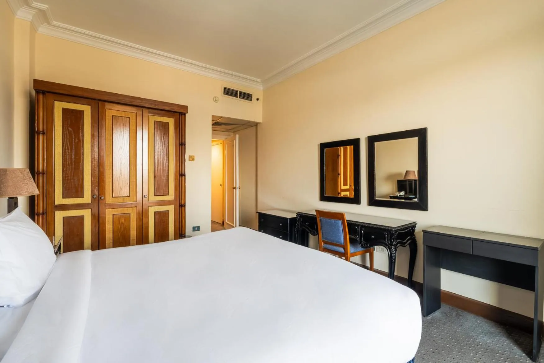 Bed in Om Kolthoom Hotel