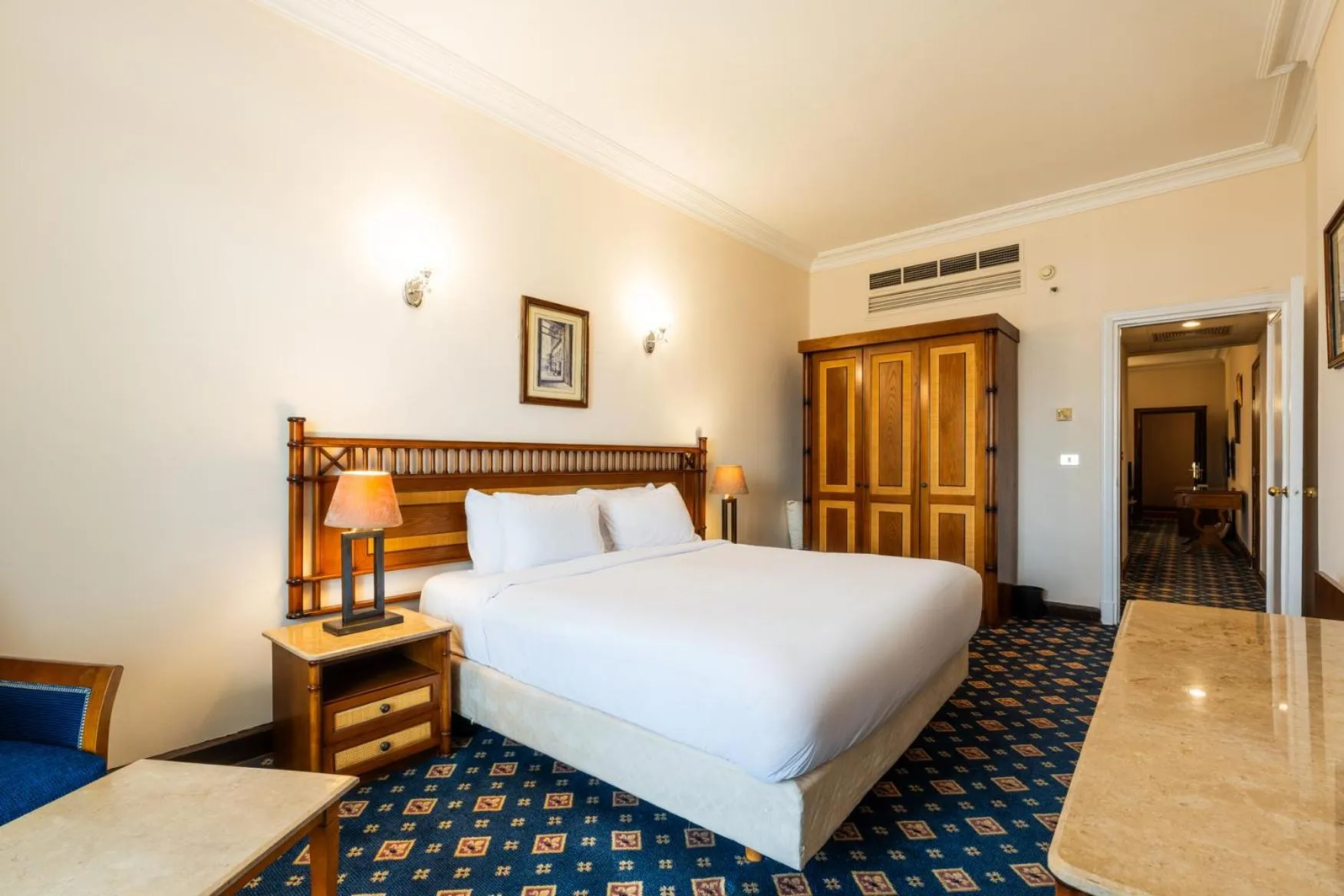 Bed in Om Kolthoom Hotel