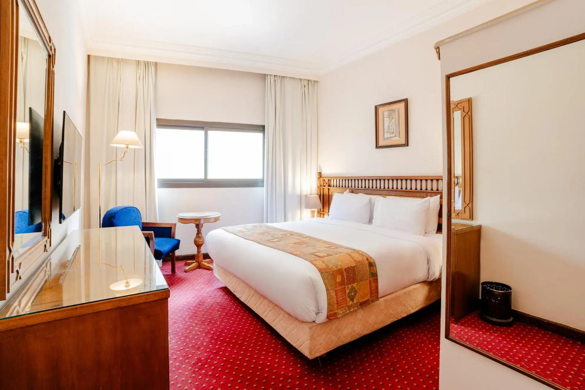 Standard Quadruple Room in Om Kolthoom Hotel Standard Quadruple Room in Om Kolthoom Hotel