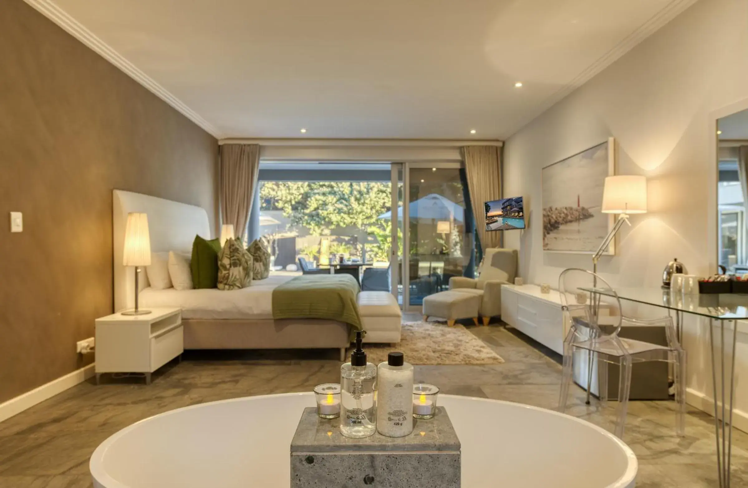 Junior Suite with Pool View in Atlantic Palms Junior Suite with Pool View in Atlantic Palms