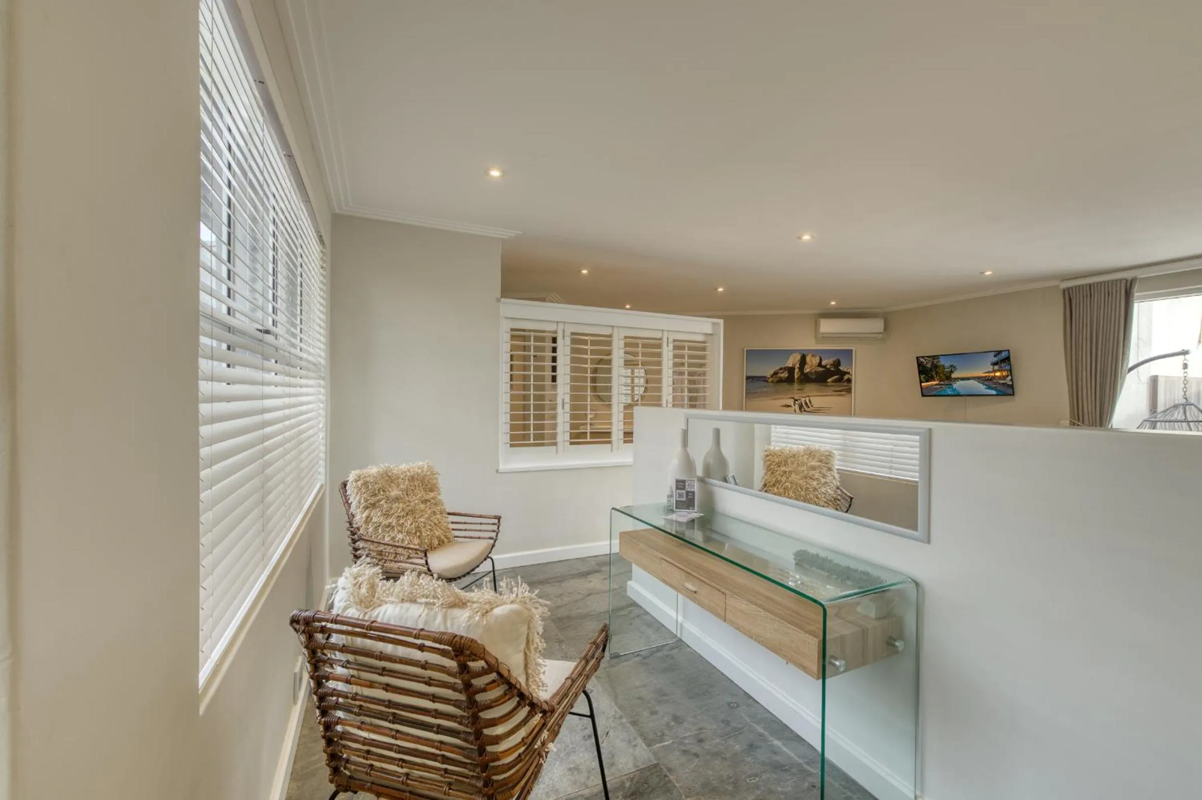 Seating area in Atlantic Palms