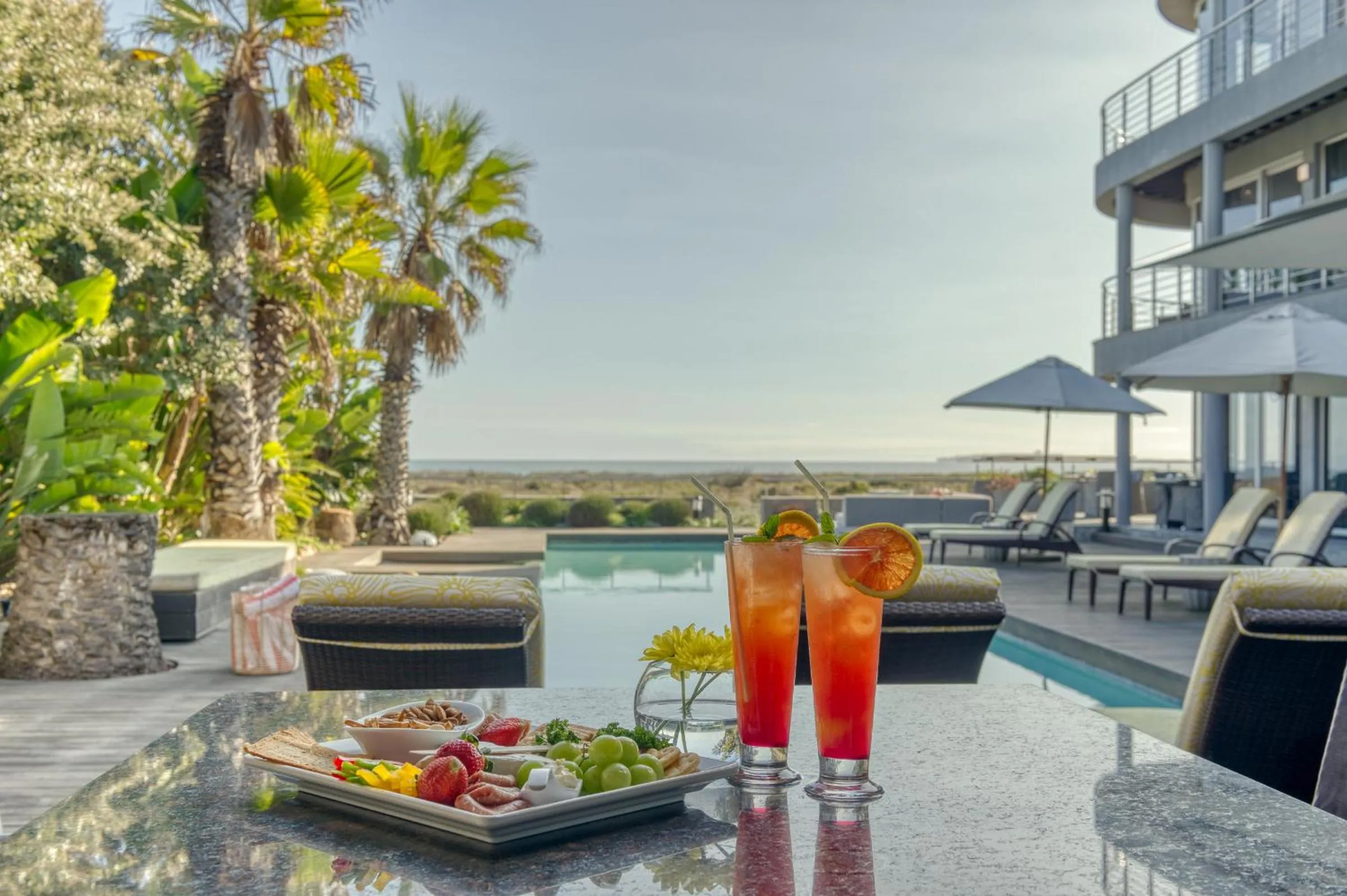 Food and drinks in Atlantic Palms