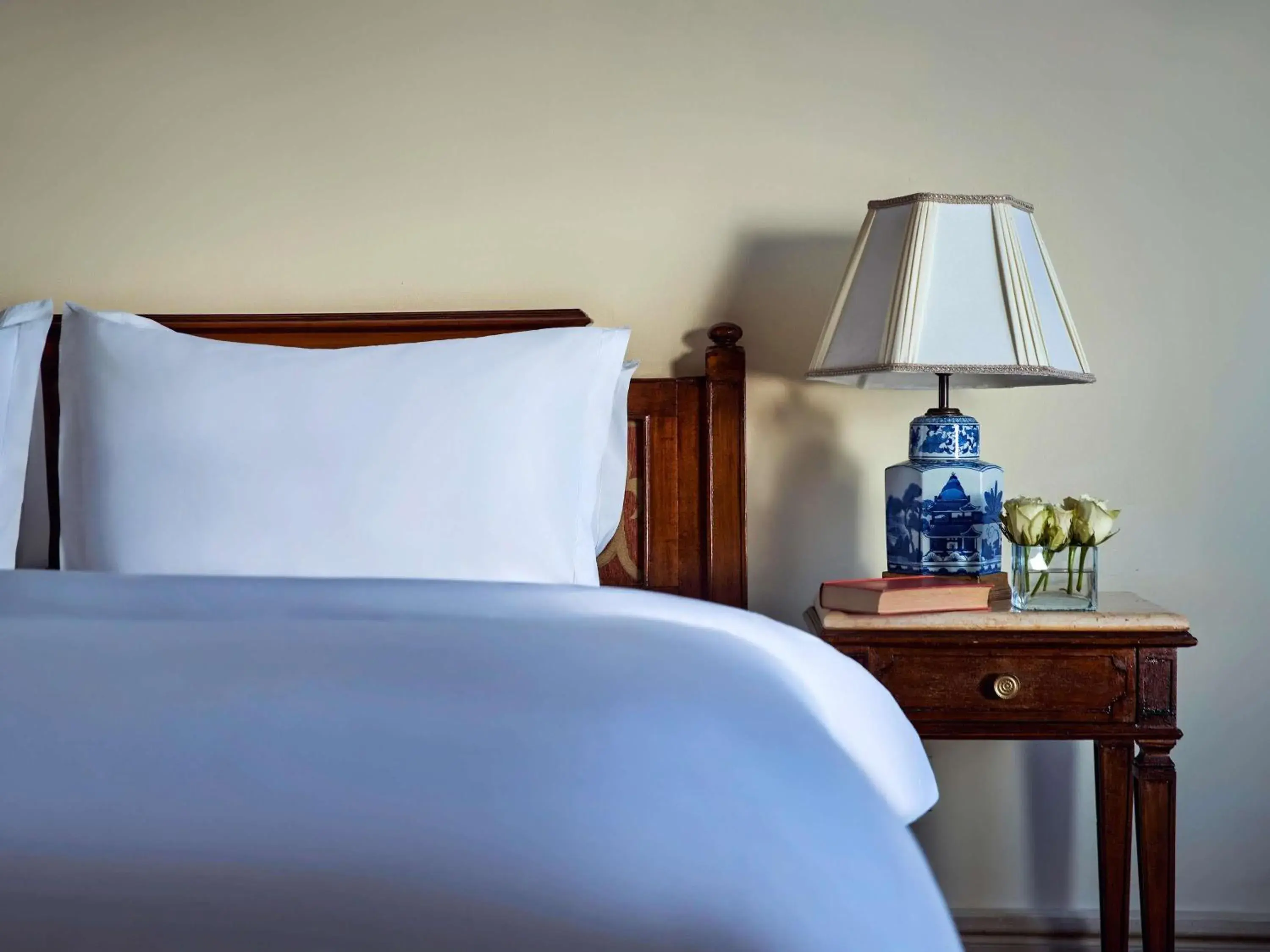 Bedroom, Bed in Sofitel Winter Palace Luxor Bedroom, Bed in Sofitel Winter Palace Luxor