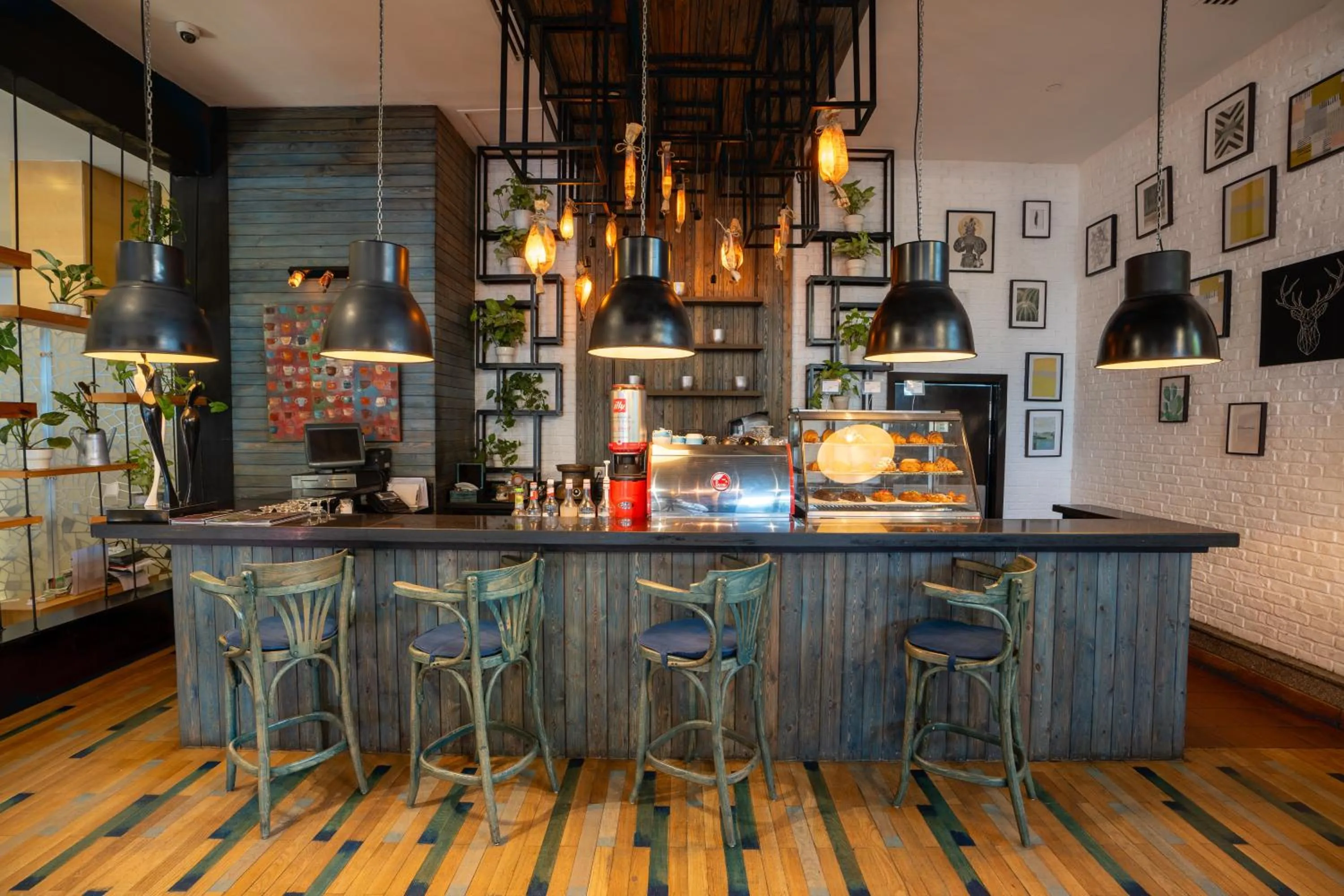 Restaurant/places to eat in Holiday Inn Cairo Maadi by IHG