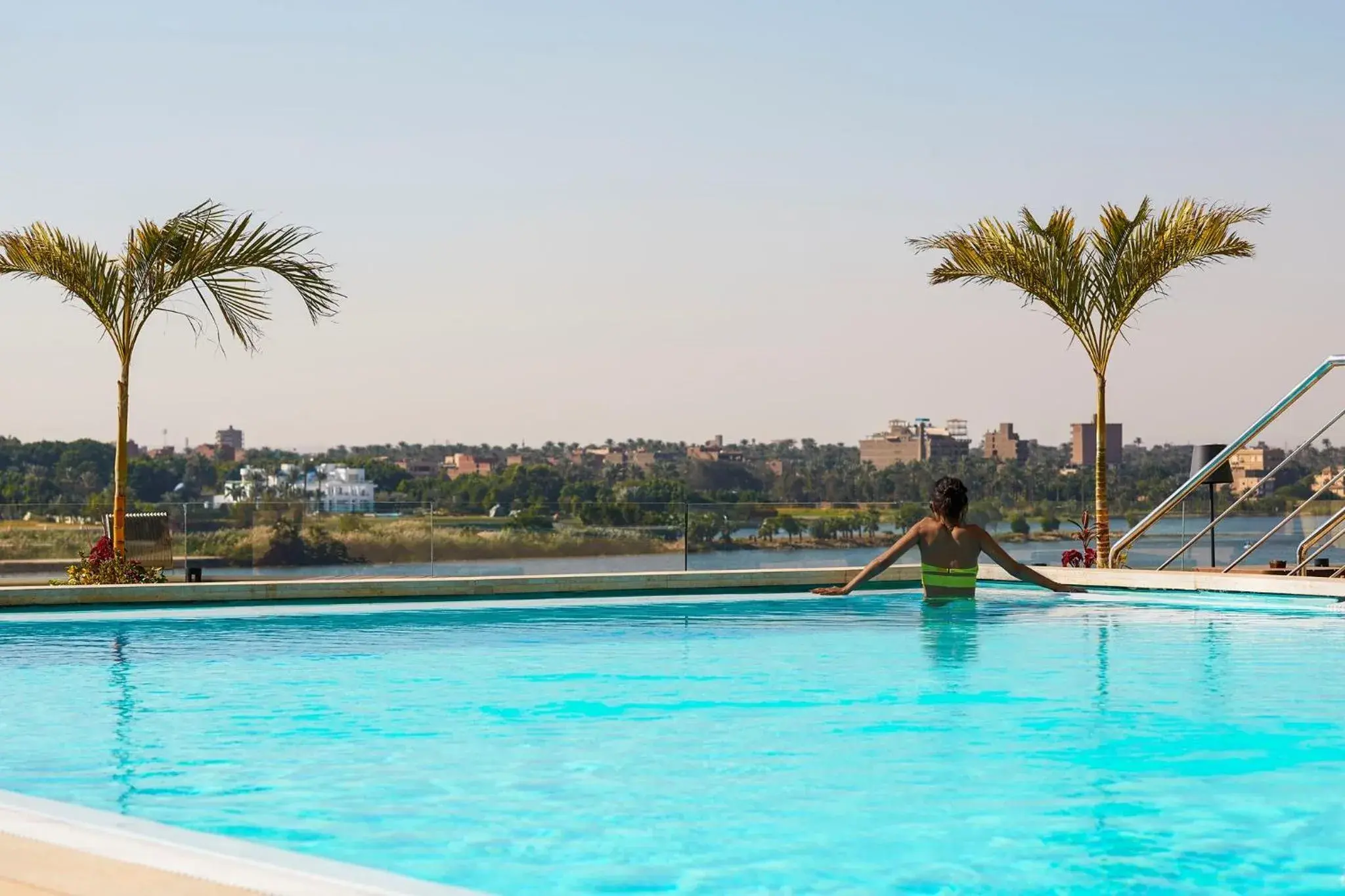 Restaurant/places to eat, Swimming Pool in Holiday Inn Cairo Maadi, an IHG Hotel