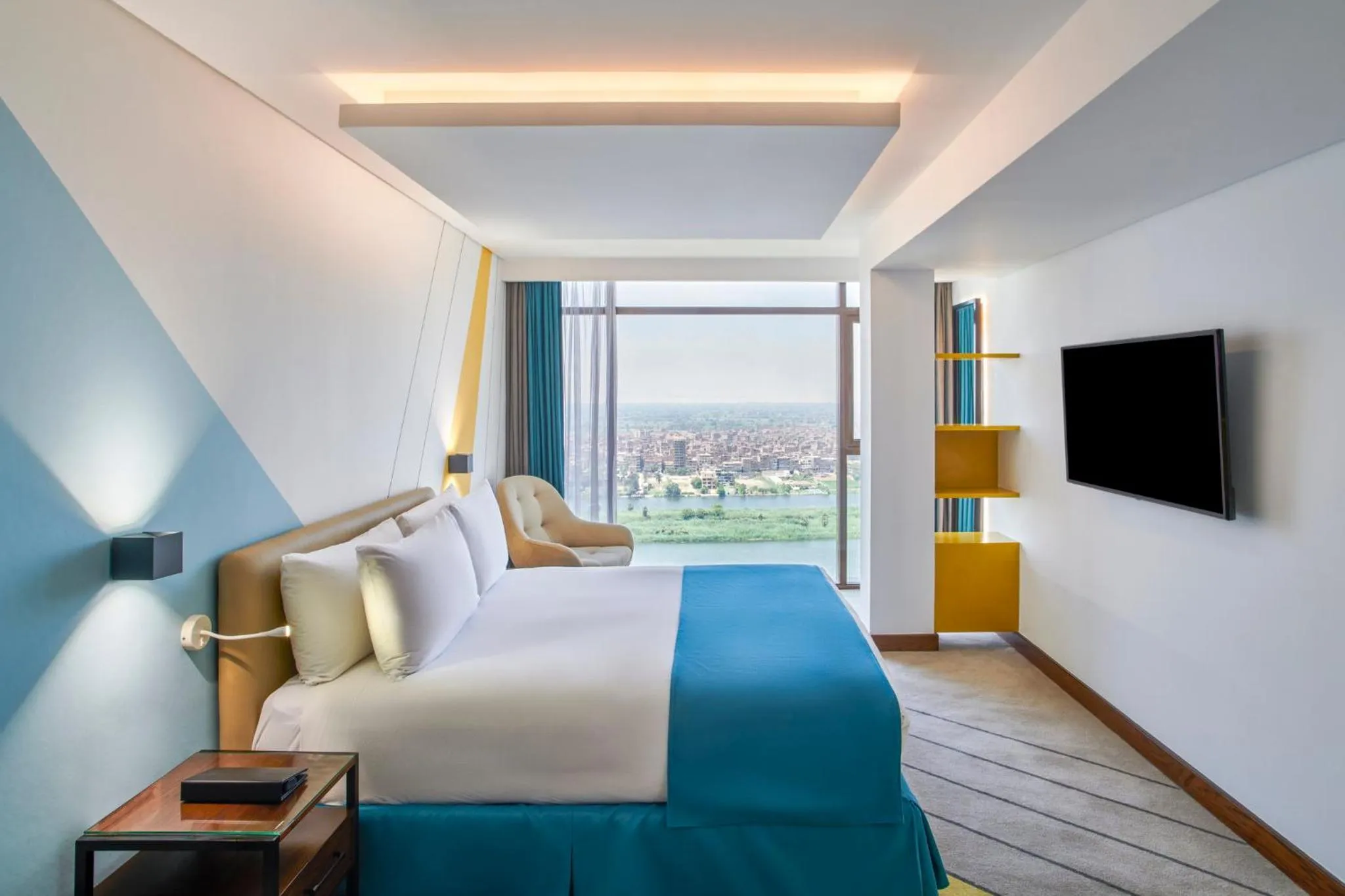 Photo of the whole room, Bed in Holiday Inn Cairo Maadi by IHG