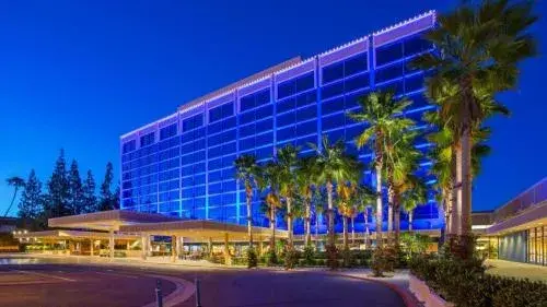 Disneyland® Hotel Disneyland® Hotel