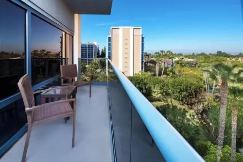 Disneyland® Hotel