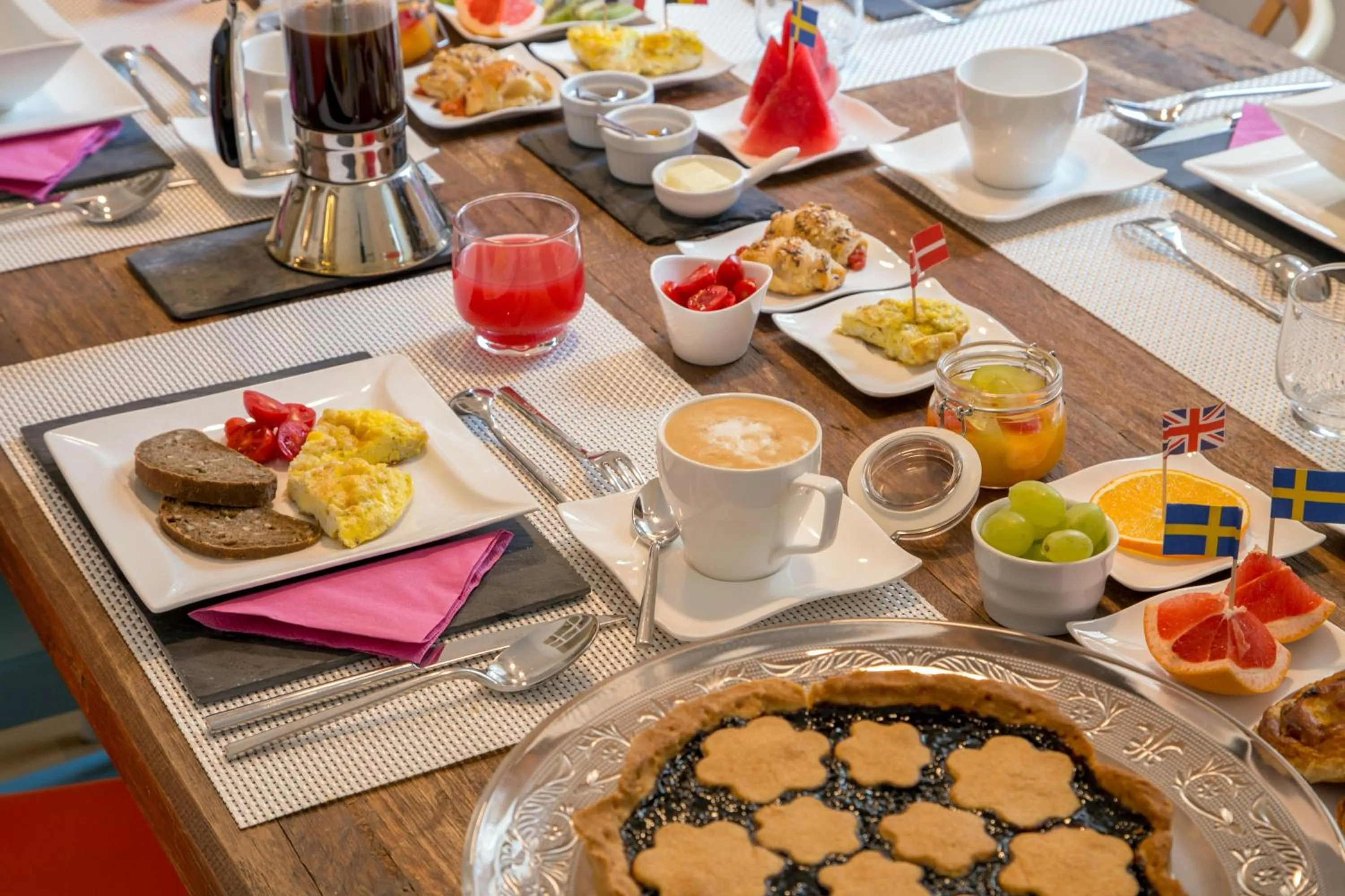 Food and drinks in Belli36rooms near Spanish step and Vatican City