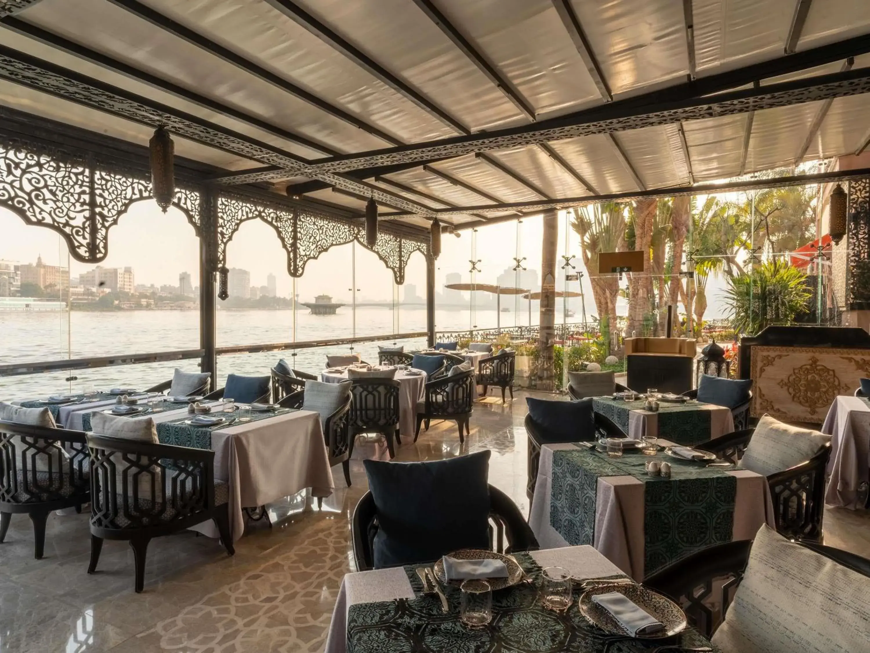 Restaurant/places to eat in Sofitel Cairo Nile El Gezirah Restaurant/places to eat in Sofitel Cairo Nile El Gezirah