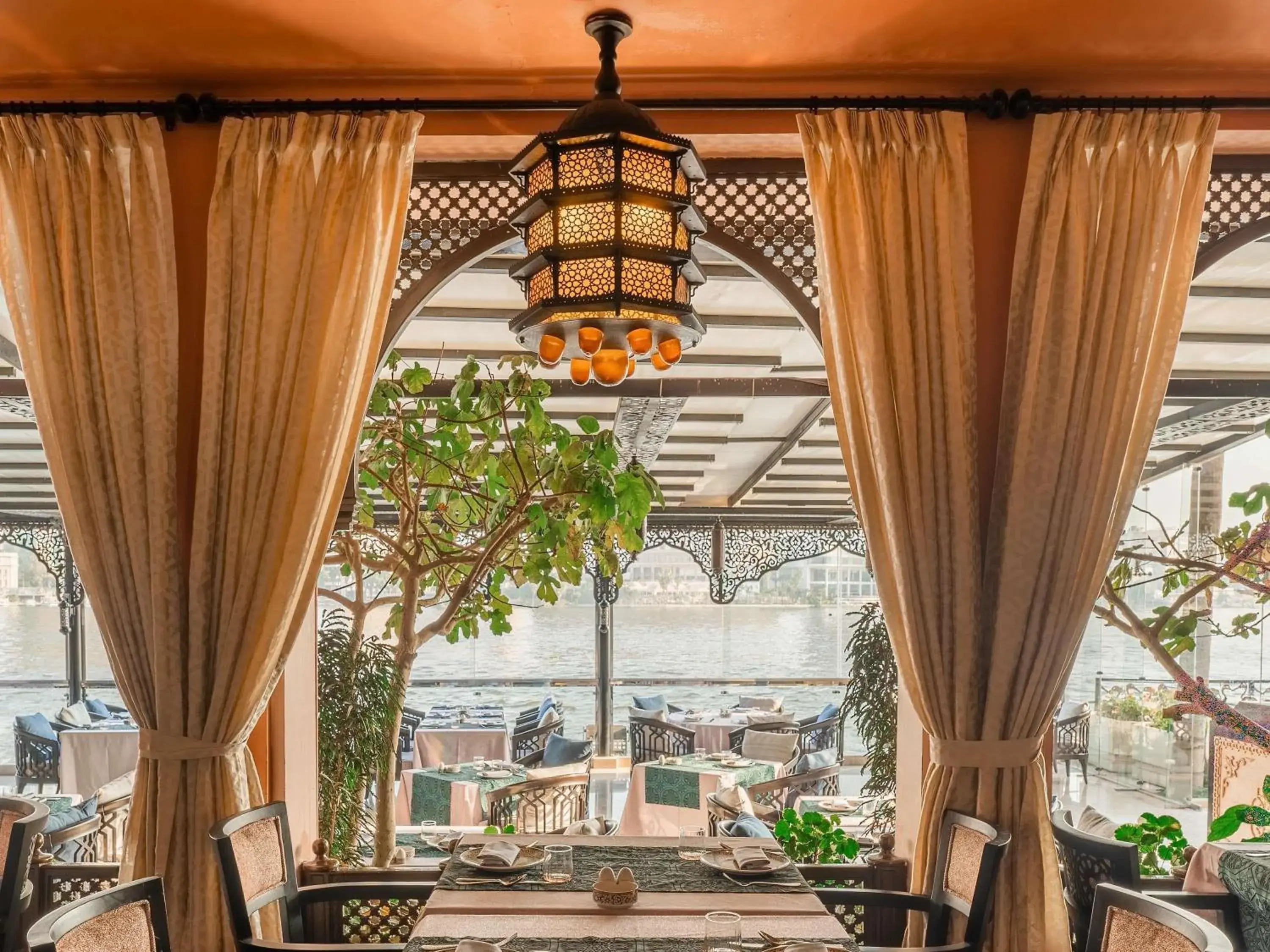 Restaurant/places to eat in Sofitel Cairo Nile El Gezirah Restaurant/places to eat in Sofitel Cairo Nile El Gezirah