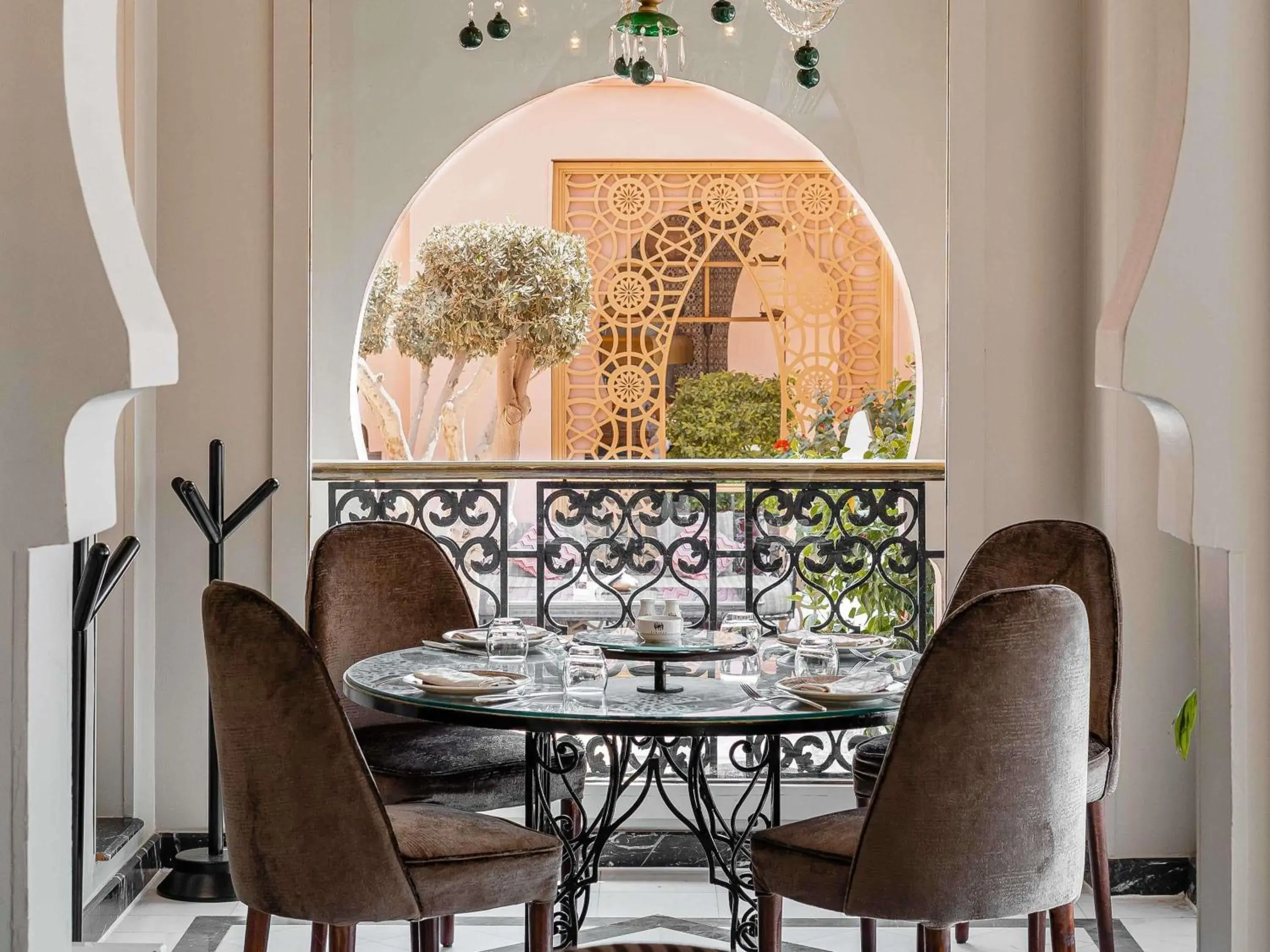 Restaurant/places to eat in Sofitel Cairo Nile El Gezirah Restaurant/places to eat in Sofitel Cairo Nile El Gezirah