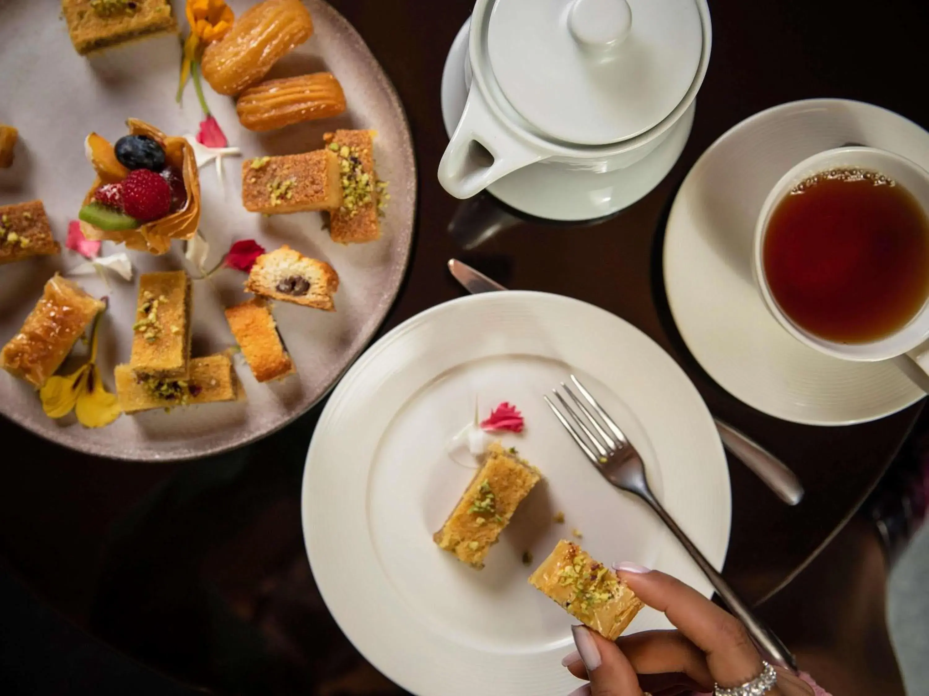 Restaurant/places to eat in Sofitel Cairo Nile El Gezirah Restaurant/places to eat in Sofitel Cairo Nile El Gezirah