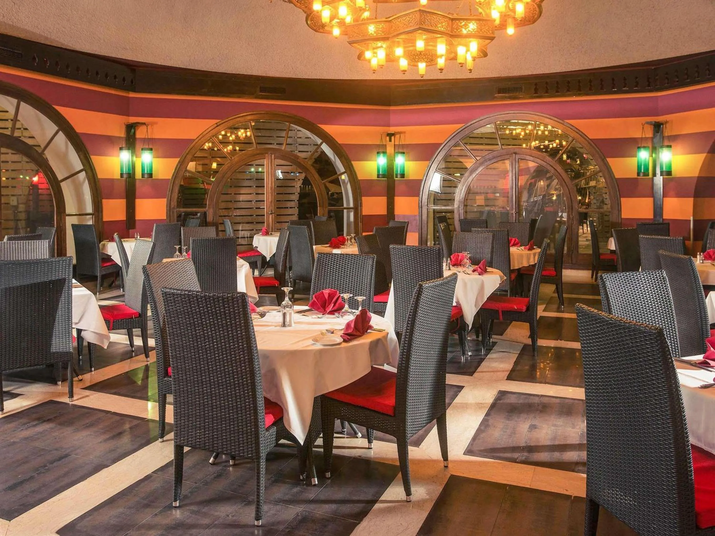 Restaurant/places to eat in Mercure Hurghada Hotel
