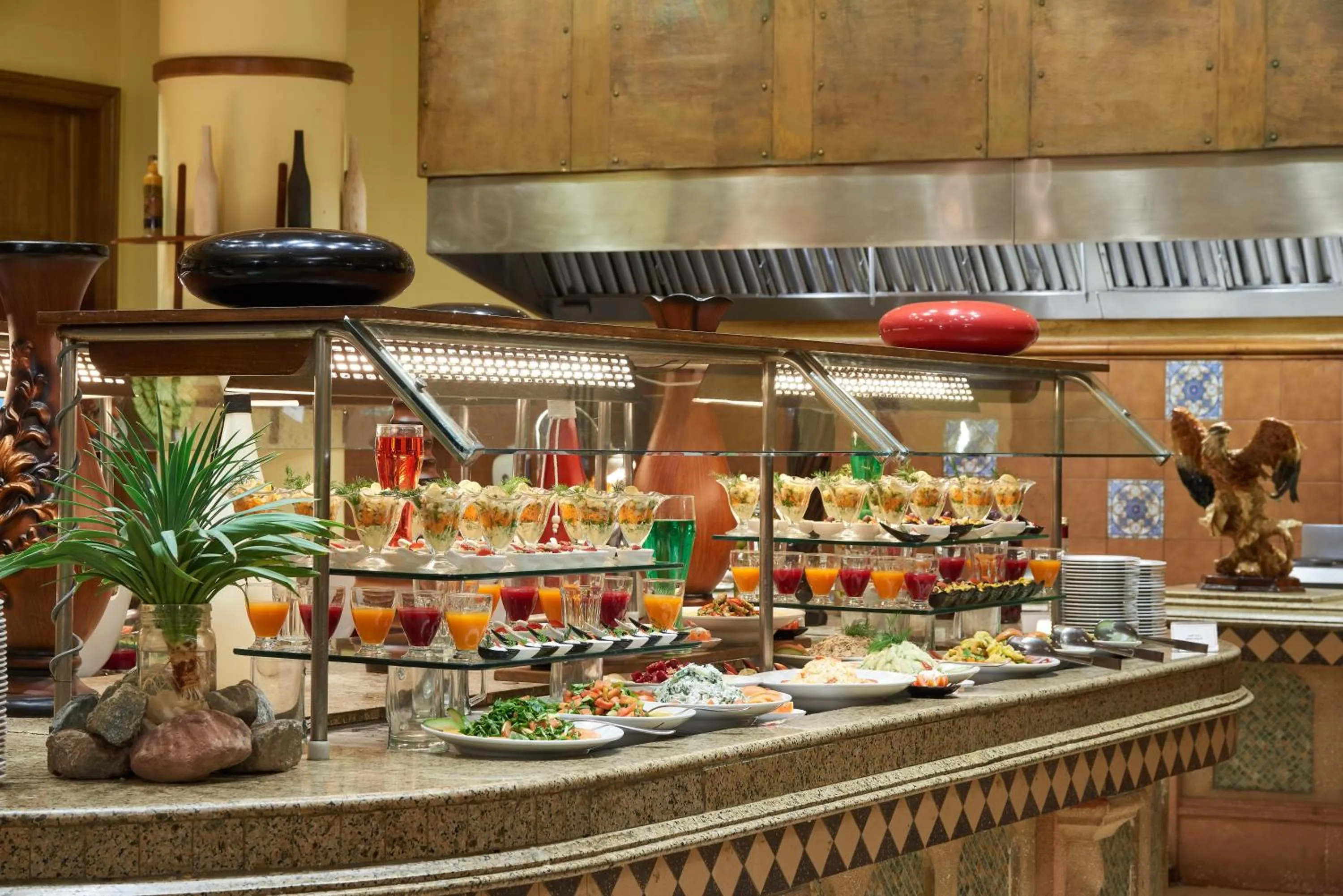 Restaurant/places to eat in Mosaique Beach Resort Taba Heights