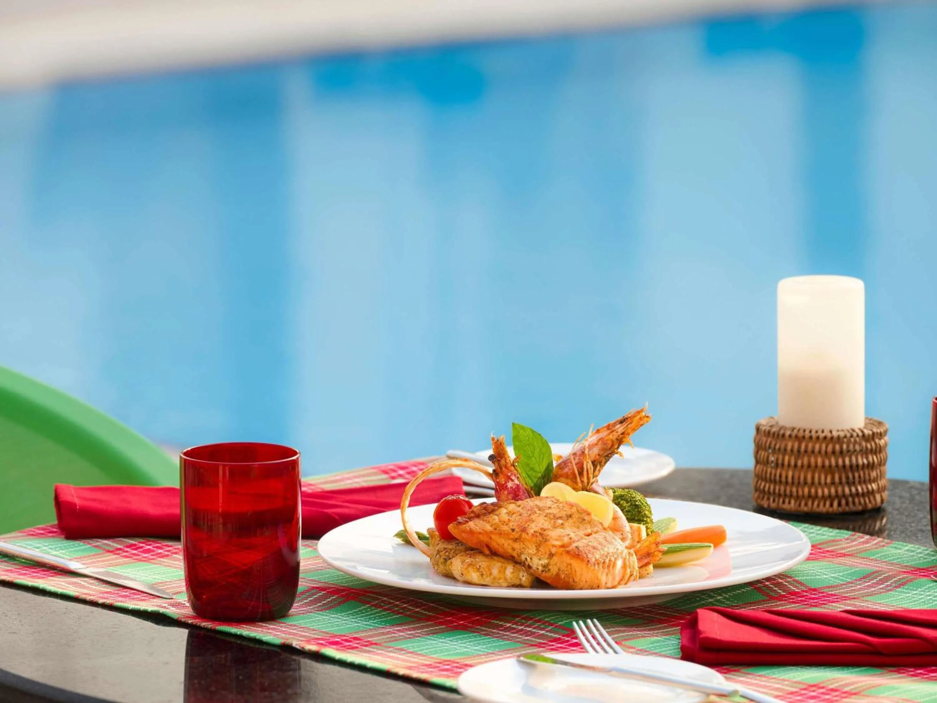 Restaurant/places to eat in Novotel Cairo Airport