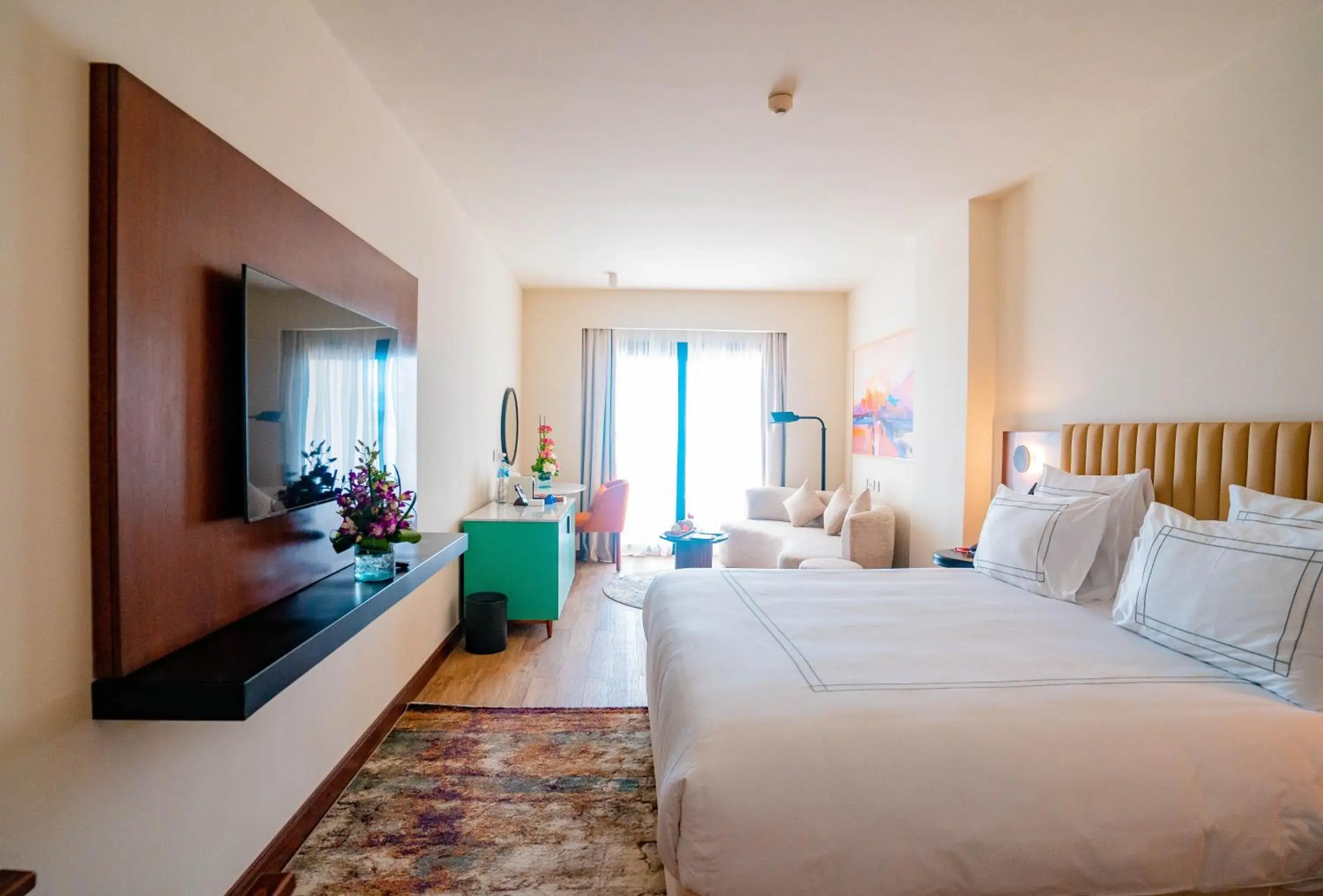 Living room, Bed in Hotel Novotel Sharm El-Sheikh