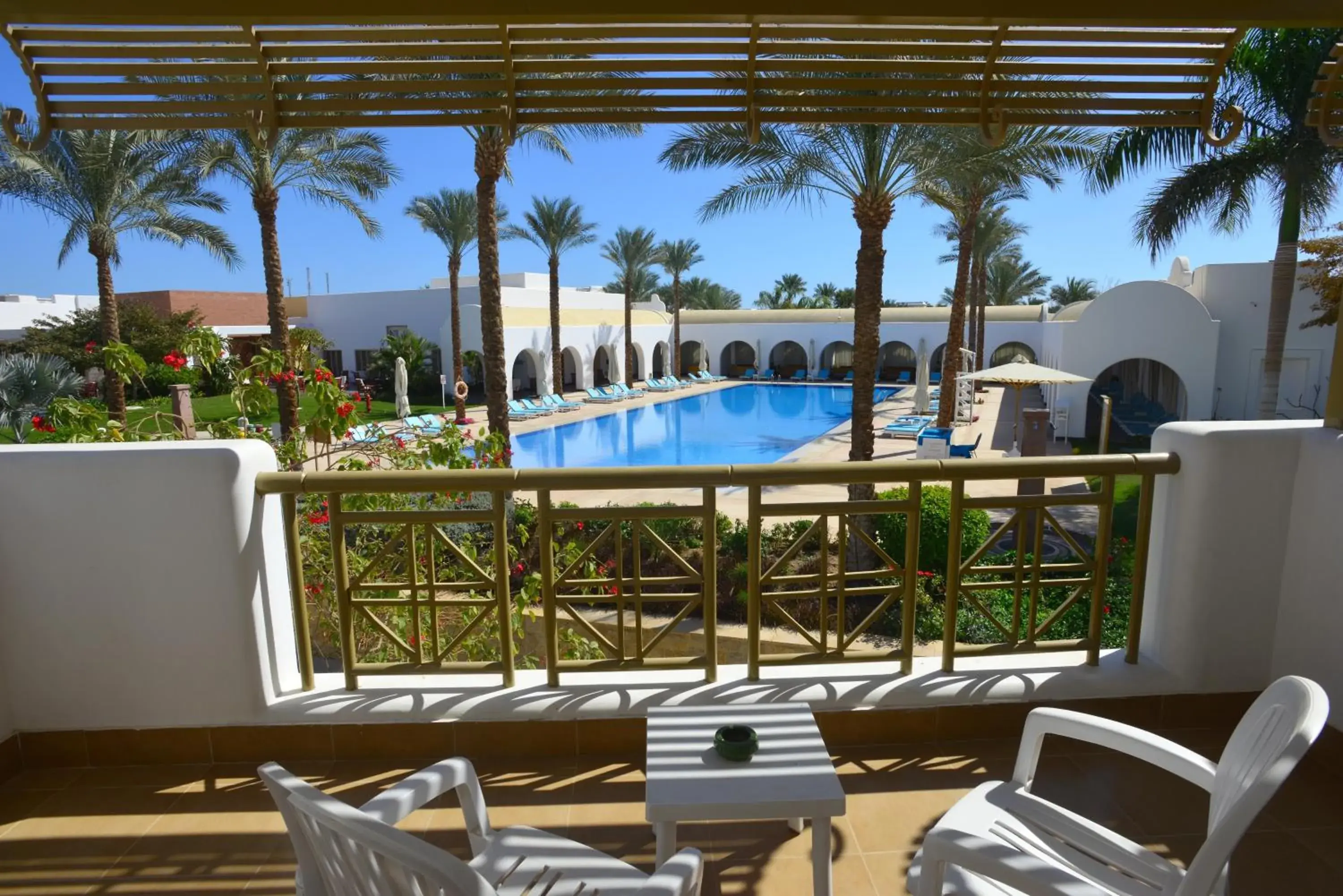 Balcony/Terrace, Pool View in Hotel Novotel Sharm El-Sheikh