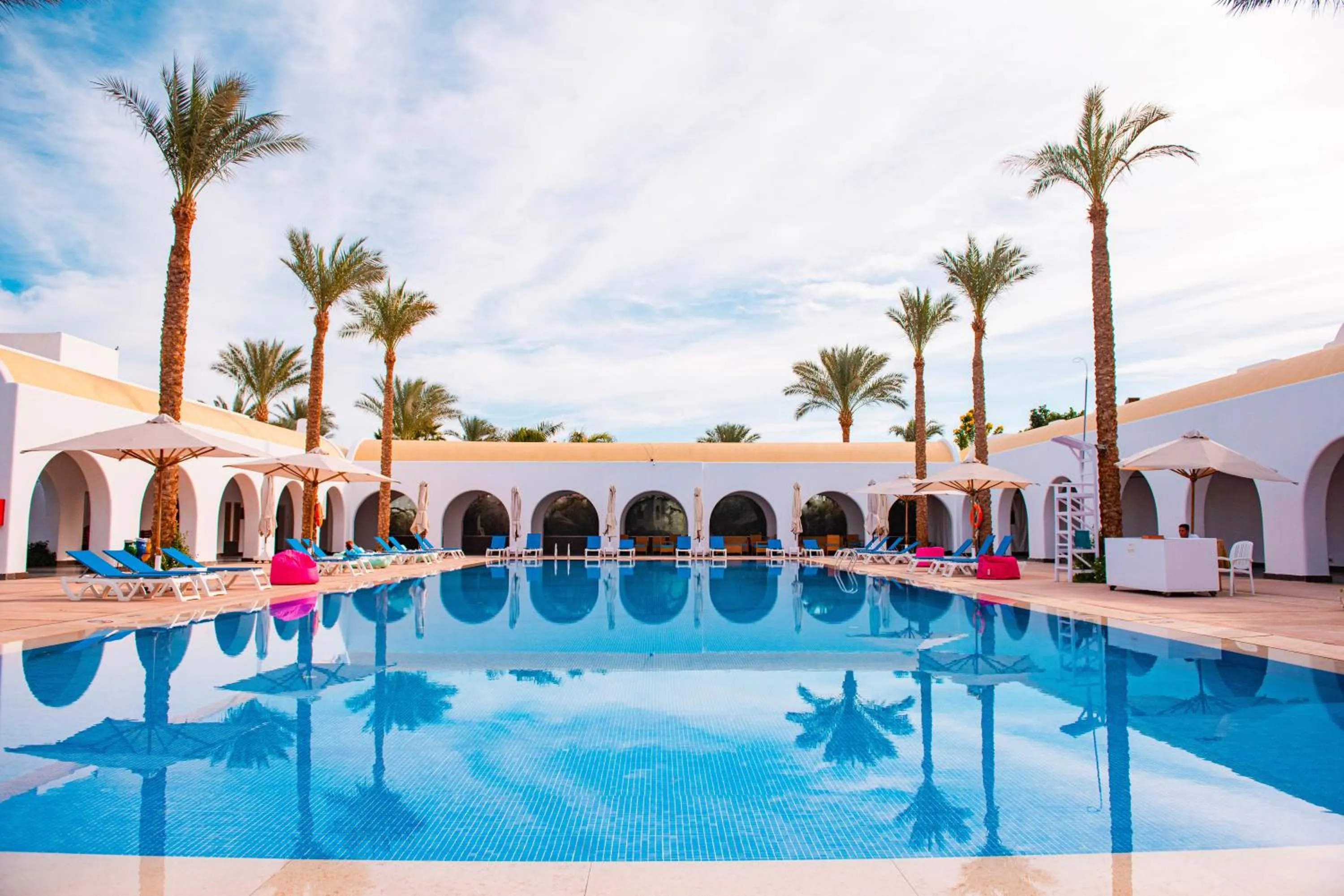 Swimming pool in Hotel Novotel Sharm El-Sheikh