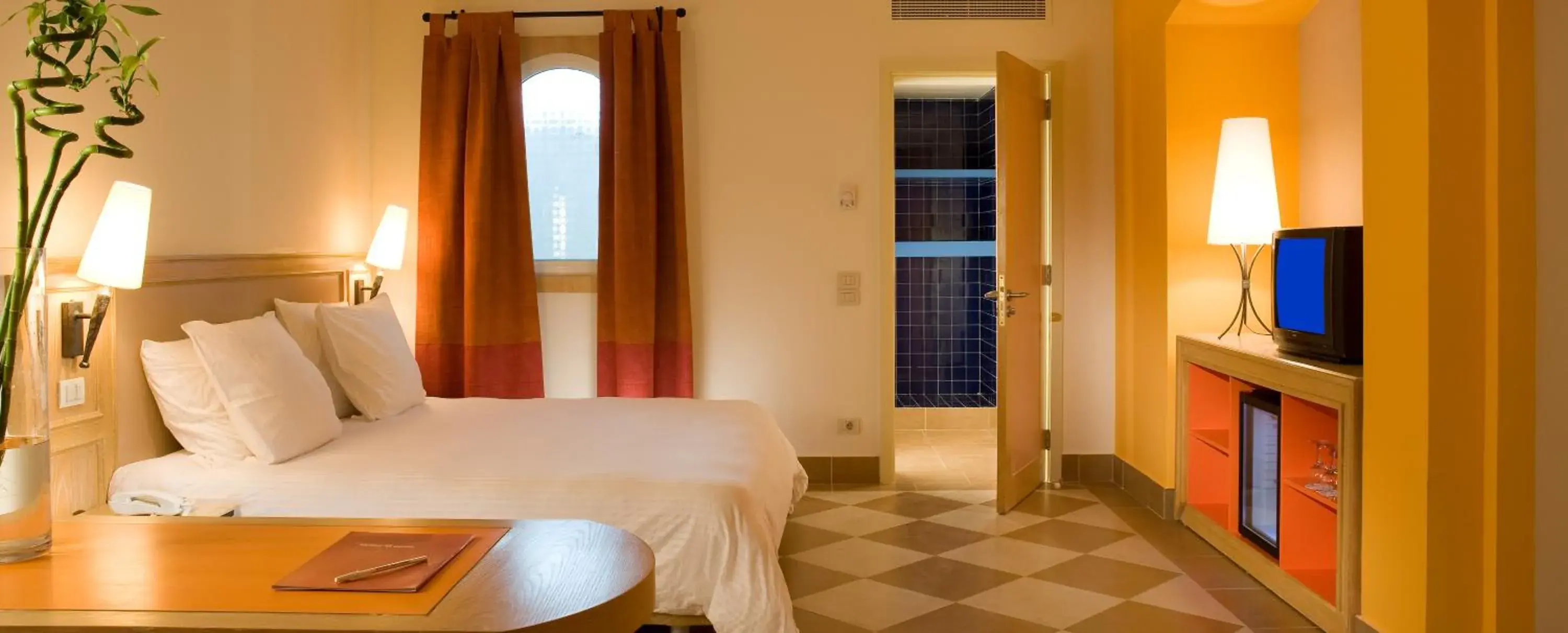 Bed in Hotel Novotel Sharm El-Sheikh