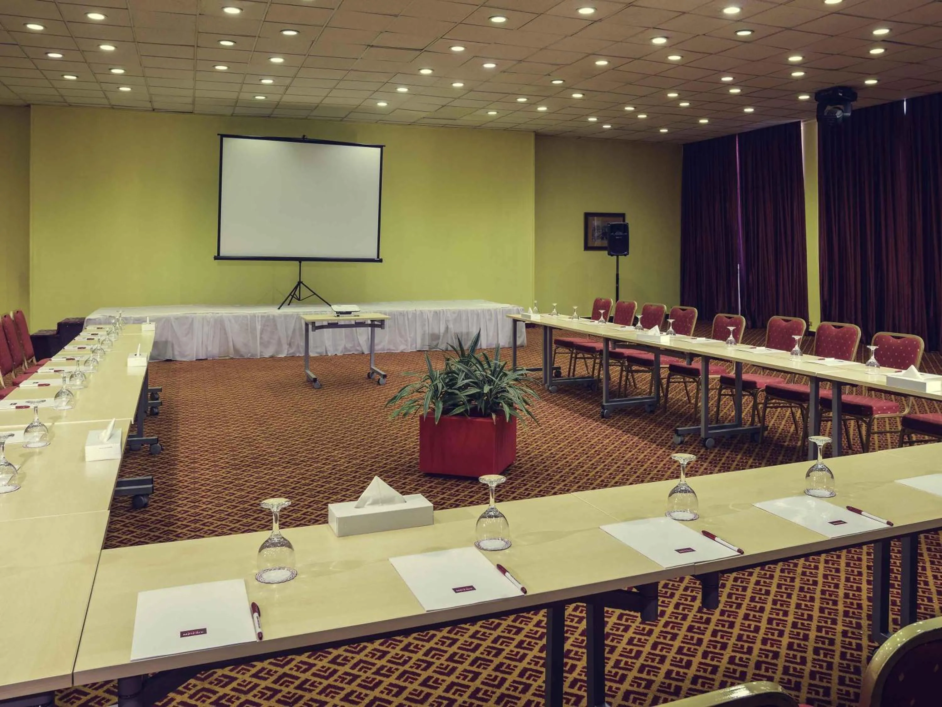Meeting/conference room in Mercure Ismailia Forsan Island