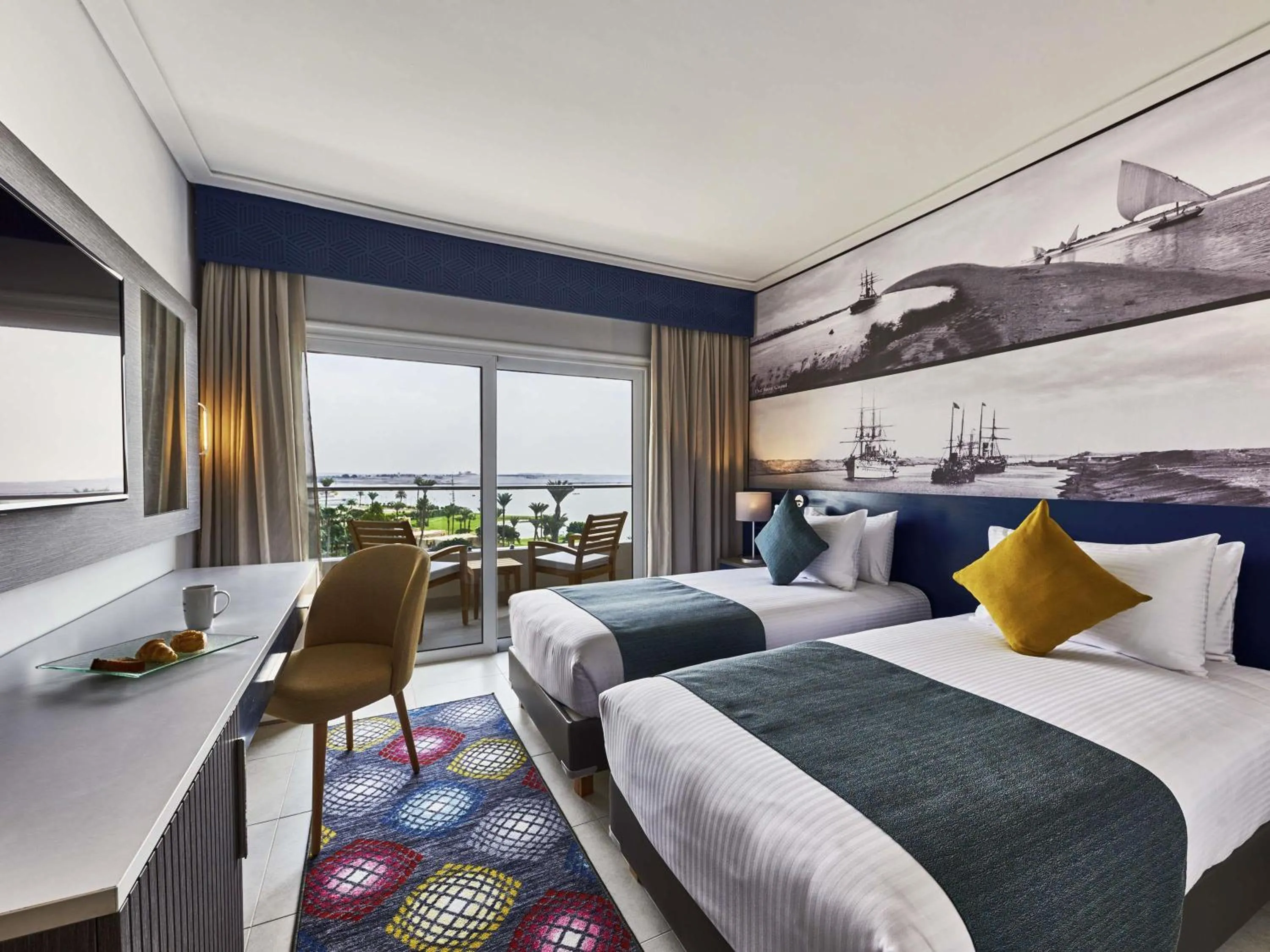 Bedroom, Bed in Mercure Ismailia Forsan Island