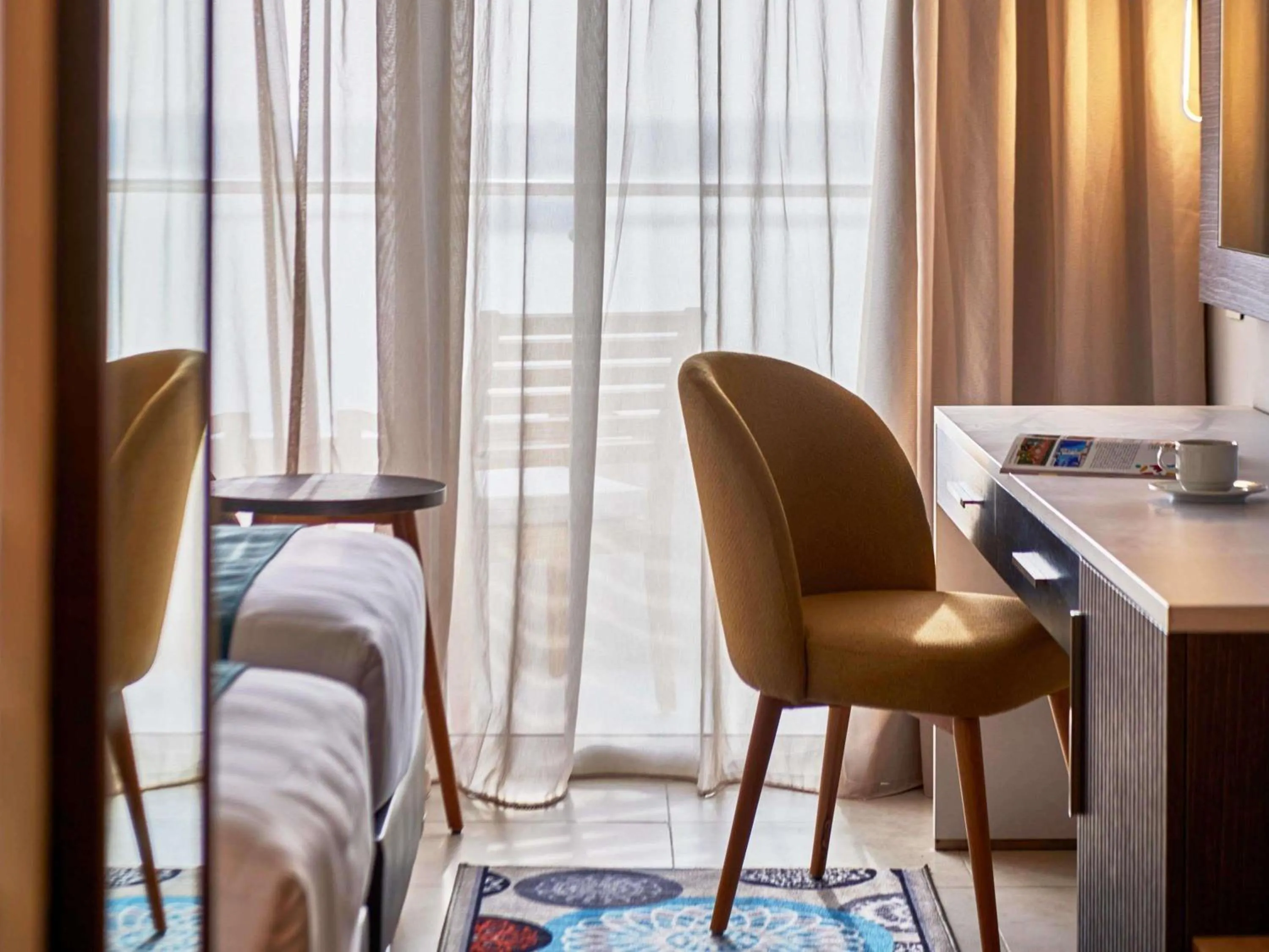 Bedroom, Bed in Mercure Ismailia Forsan Island