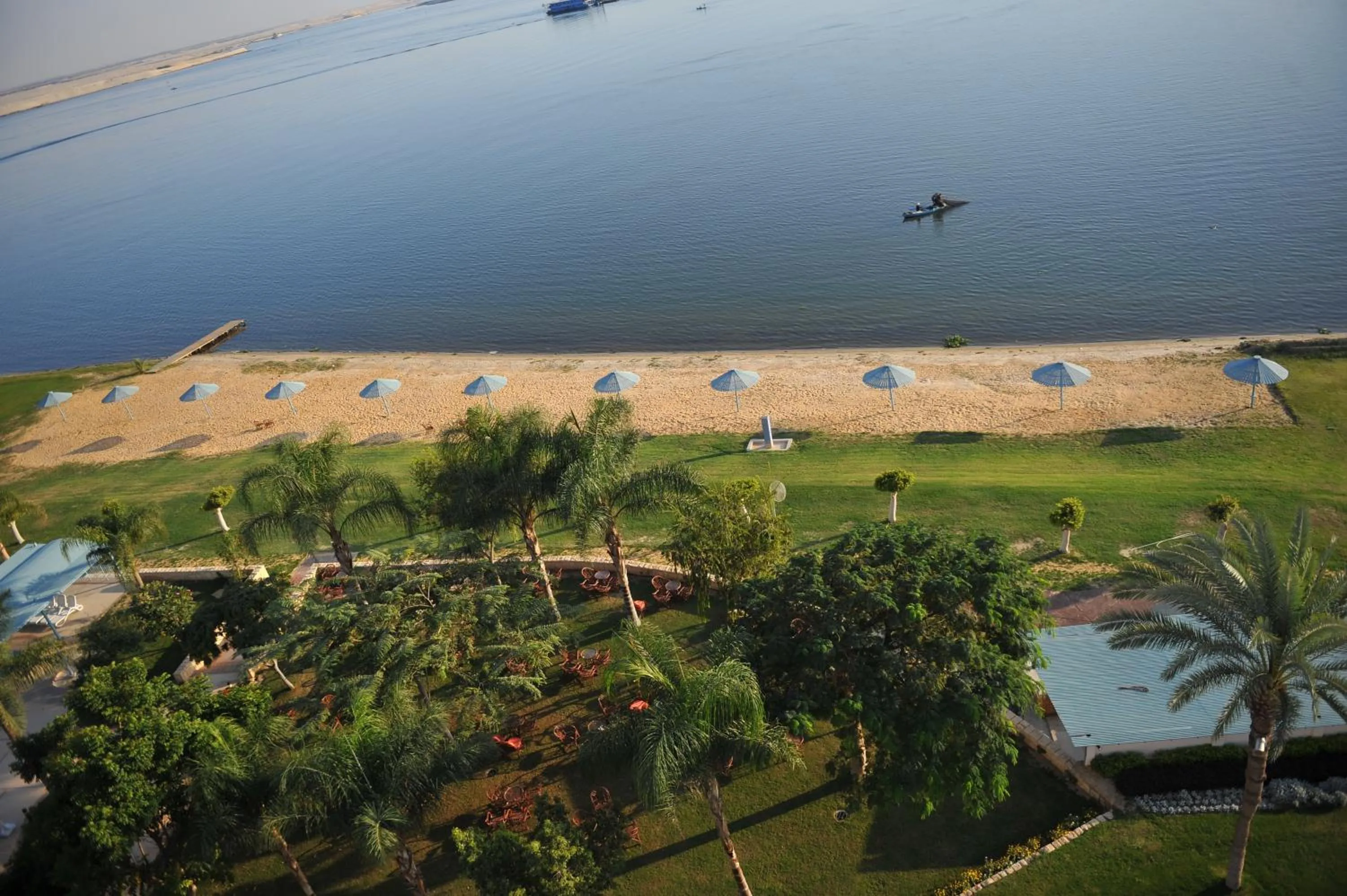 Beach in Mercure Ismailia Forsan Island