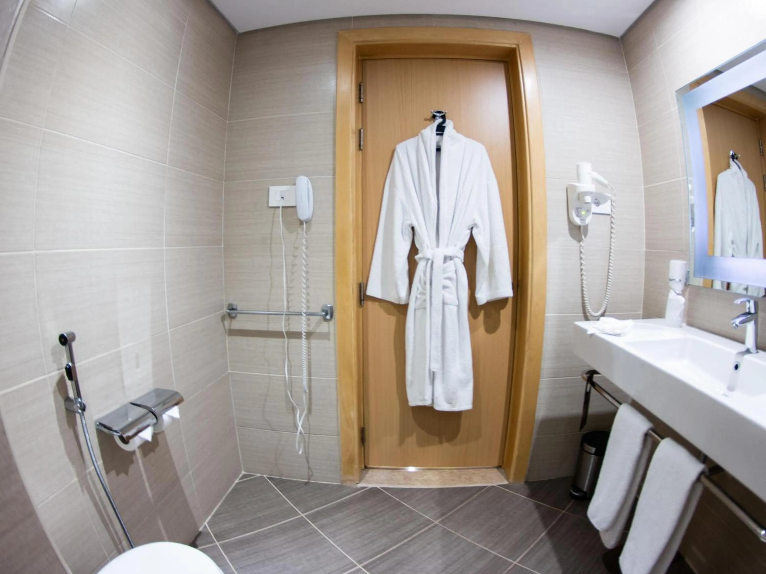 Bedroom in Mercure Ismailia Forsan Island