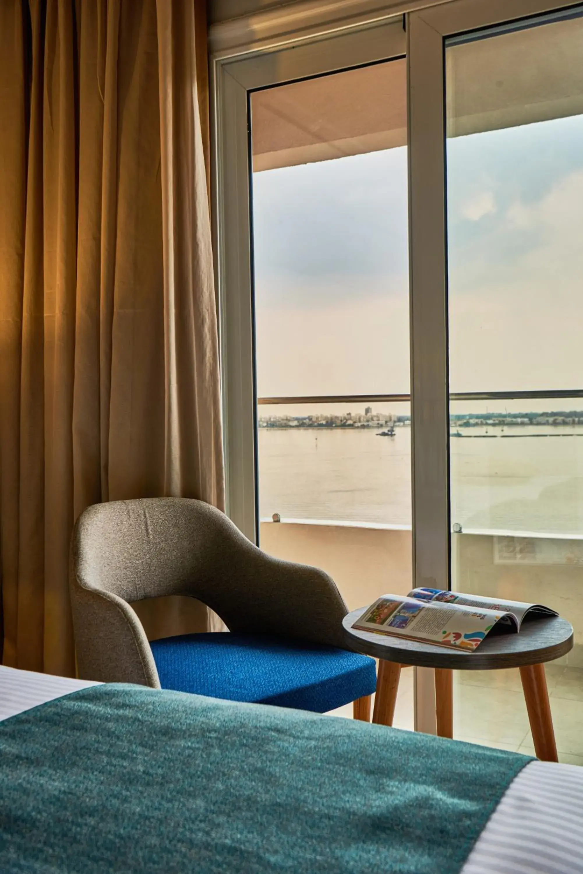Sea view, Bed in Mercure Ismailia Forsan Island Sea view, Bed in Mercure Ismailia Forsan Island