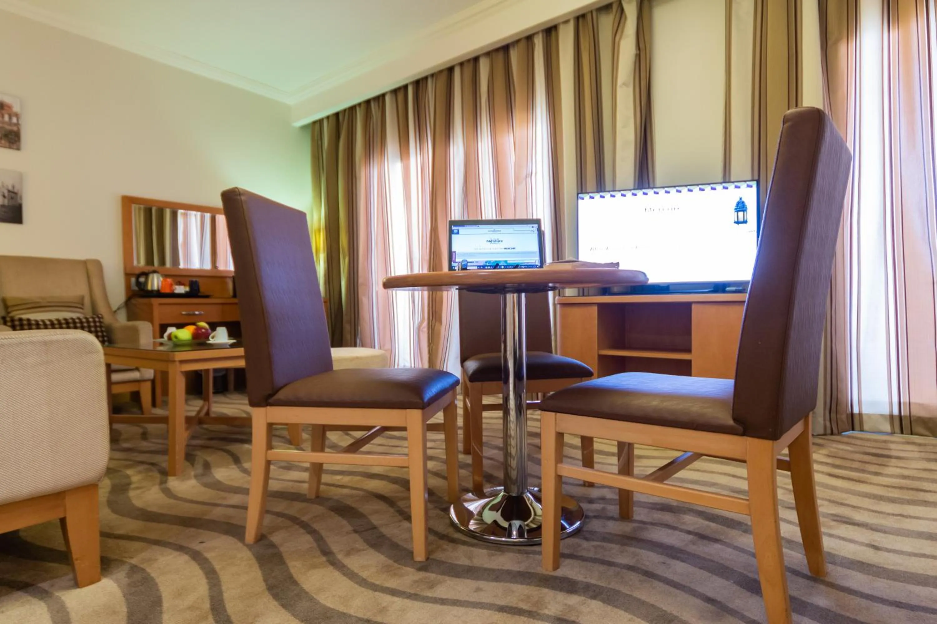 TV and multimedia in Mercure Ismailia Forsan Island