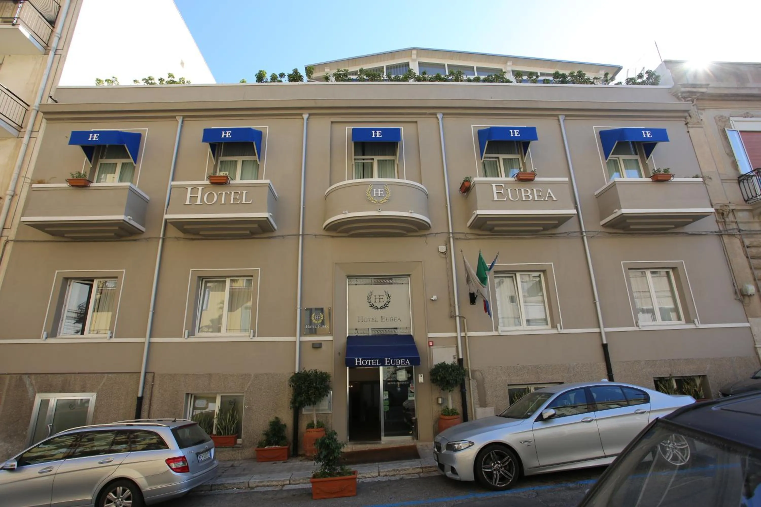 Facade/entrance in Hotel Eubea