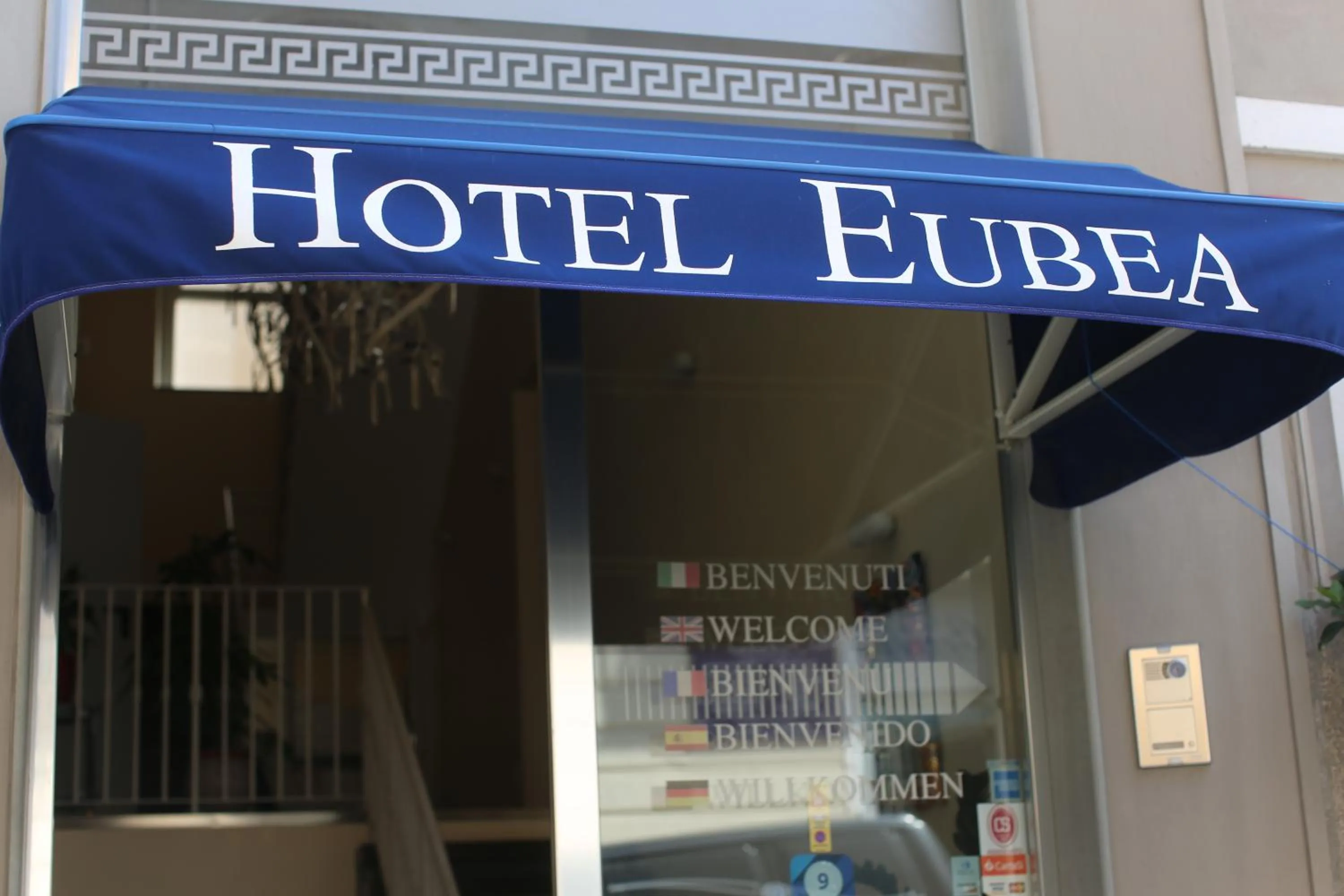 Facade/entrance in Hotel Eubea